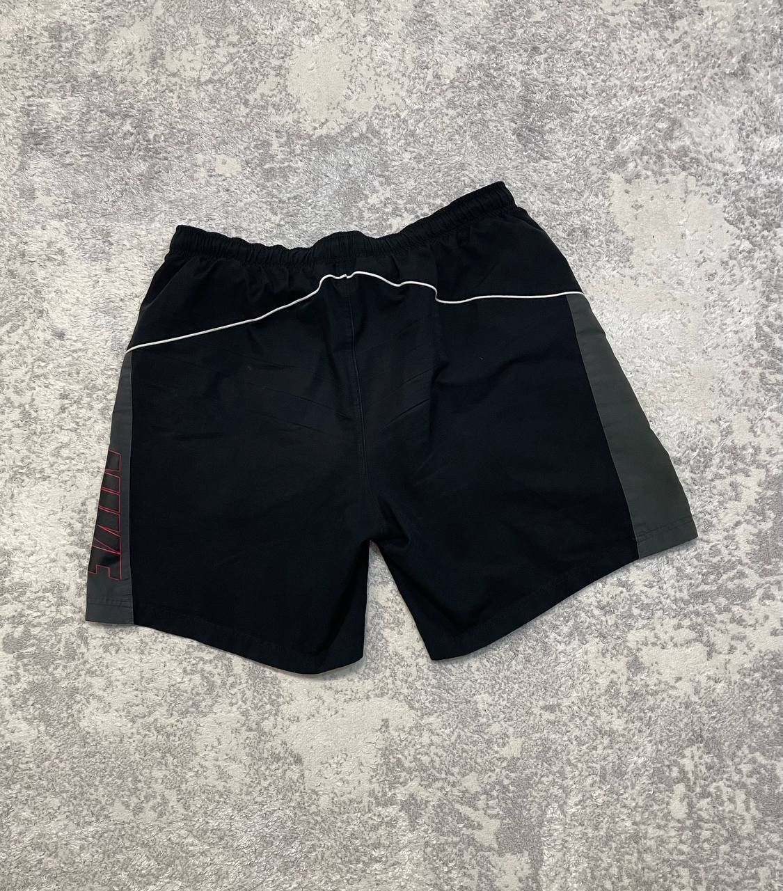 Nike Vintage Nike Athletic Dept Shorts Men Black Running Training Size US 36 / EU 52 - 3 Thumbnail