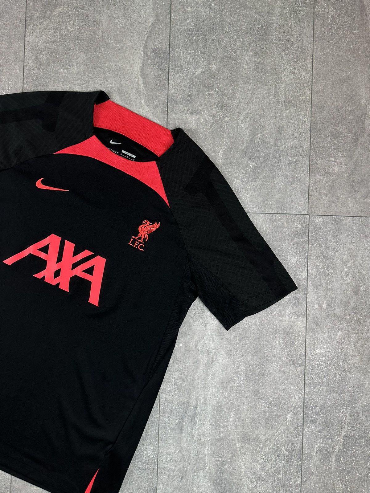 Nike Nike Liverpool FC Strike Performance Training Soccer Jersey Size US L / EU 52-54 / 3 - 2 Thumbnail