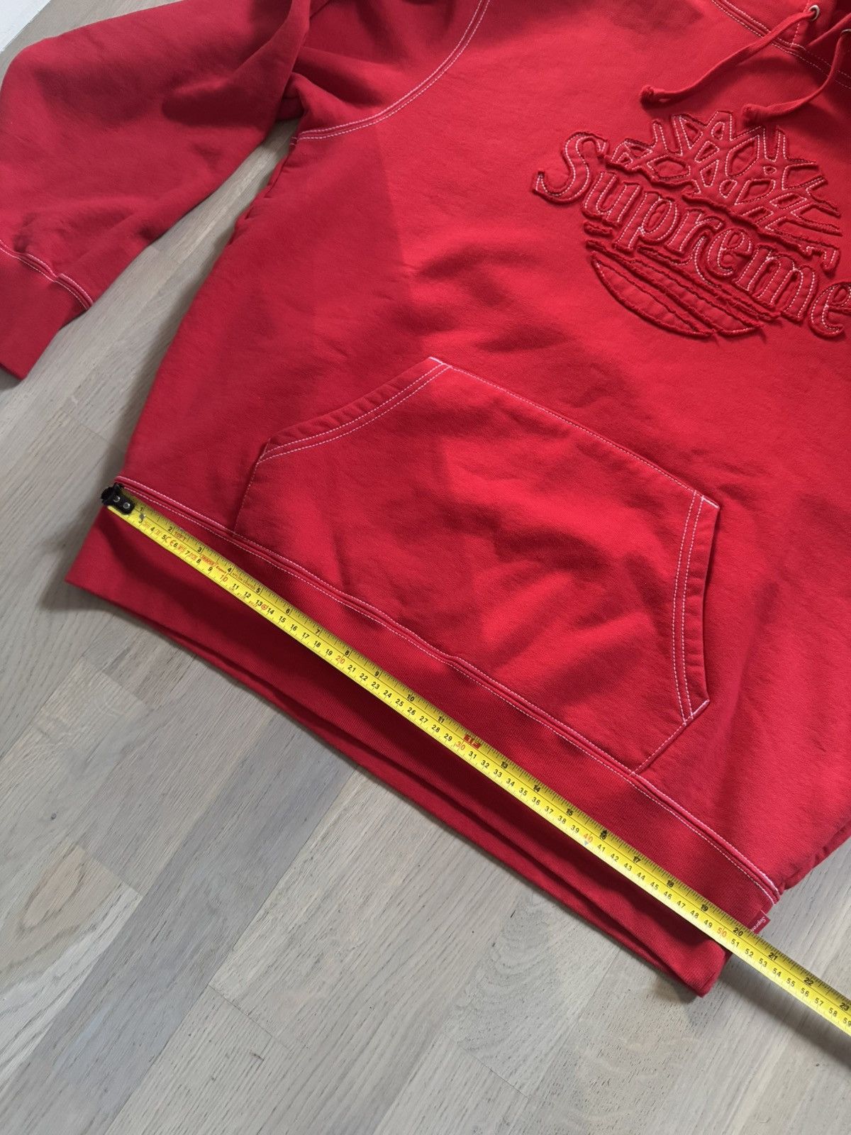 Supreme × Timberland SUPREME x TIMBERLAND hoodie sizes in photos by tape measure Size US L / EU 52-54 / 3 - 7 Thumbnail
