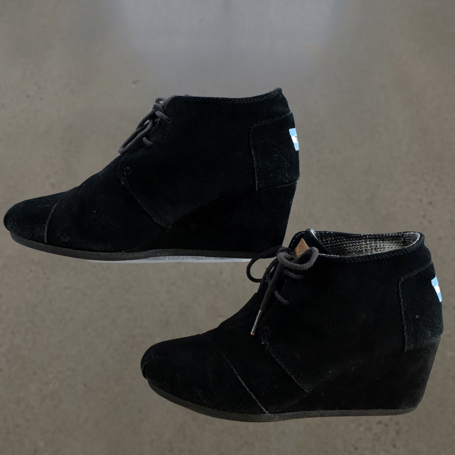 Toms TOMS Womens Bootie Black Suede Kala Desert Wedge Ankle Bootie 8.5 Lace Up Mid Heel Casual Felt Lining Leather Insole Shoes Womens Size US 9 / IT 39 - 1 Thumbnail