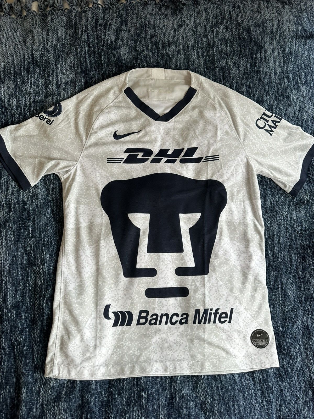 Nike Nike Pumas UNAM Stadium Home Jersey Size US M / EU 48-50 / 2 - 1 Thumbnail