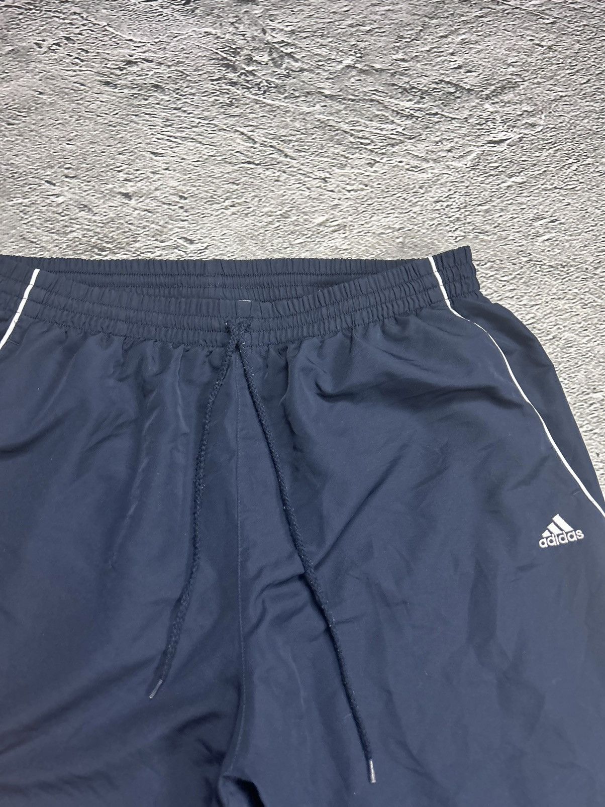 Adidas Adidas vintage navy nylon track pants baggy small logo 2000s Size US 32 / EU 48 - 4 Thumbnail