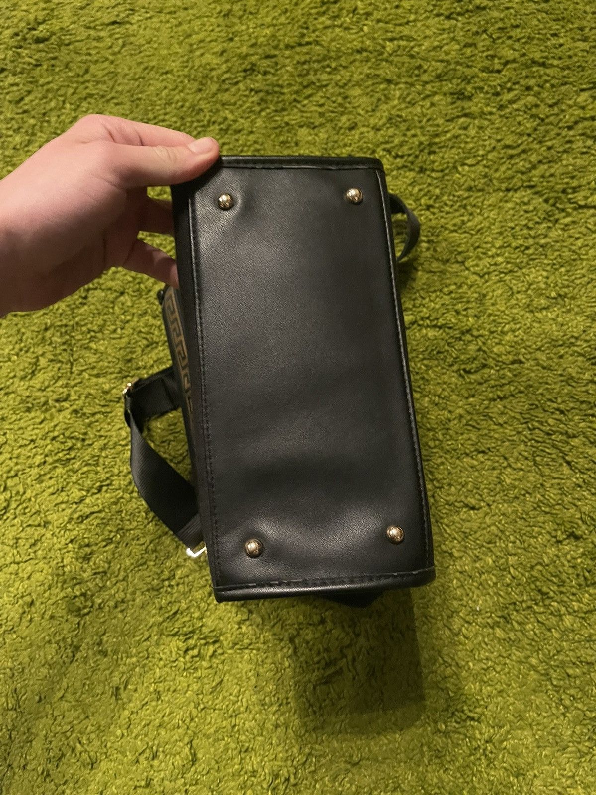 Designer × Versace × Vintage Versace Fragrances parfum line shoulder bag 2000s vintage Size ONE SIZE - 5 Thumbnail