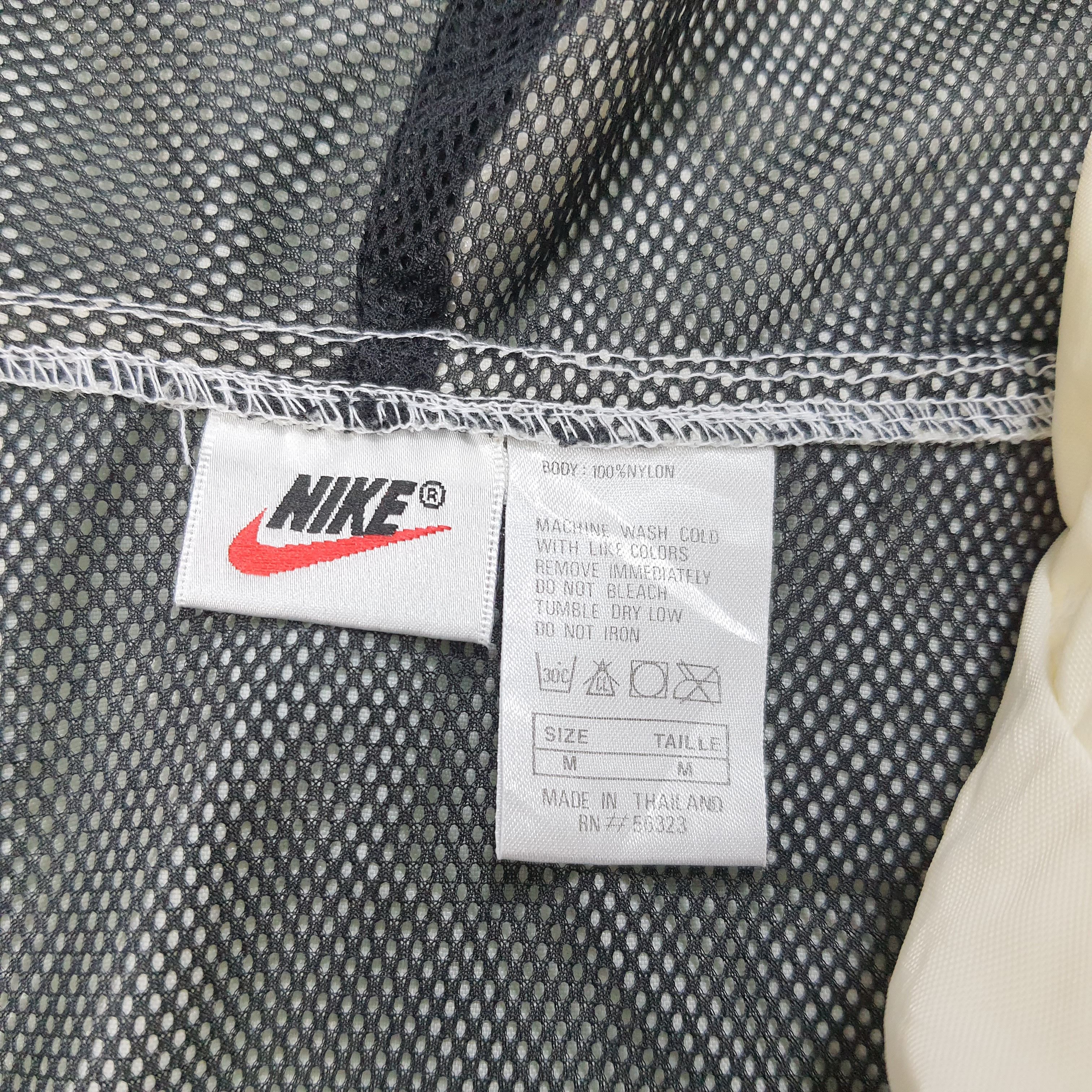 Japanese Brand × Nike × Vintage Vintage Nike Center Windbreaker Hoodie Jacket Size US XL / EU 56 / 4 - 5 Thumbnail