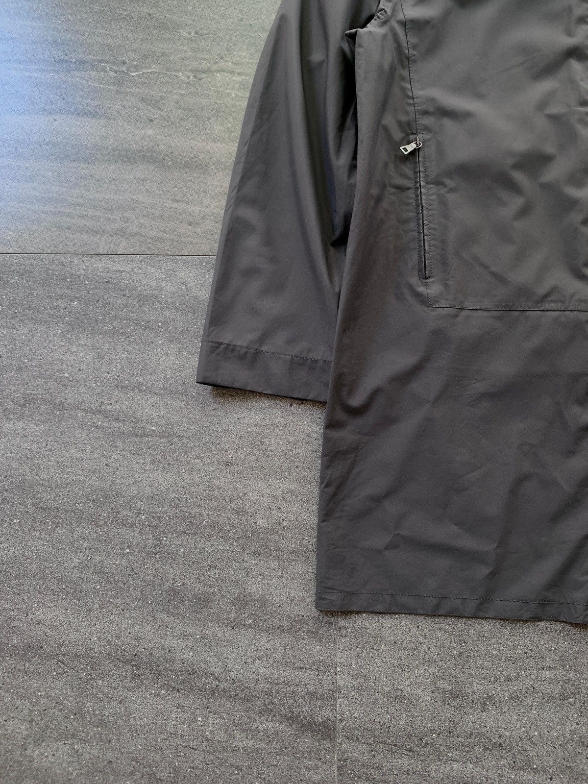 Prada FREE TAX! 2000s Goretex Convertible Hooded Coat Jacket Size US L / EU 52-54 / 3 - 3 Thumbnail