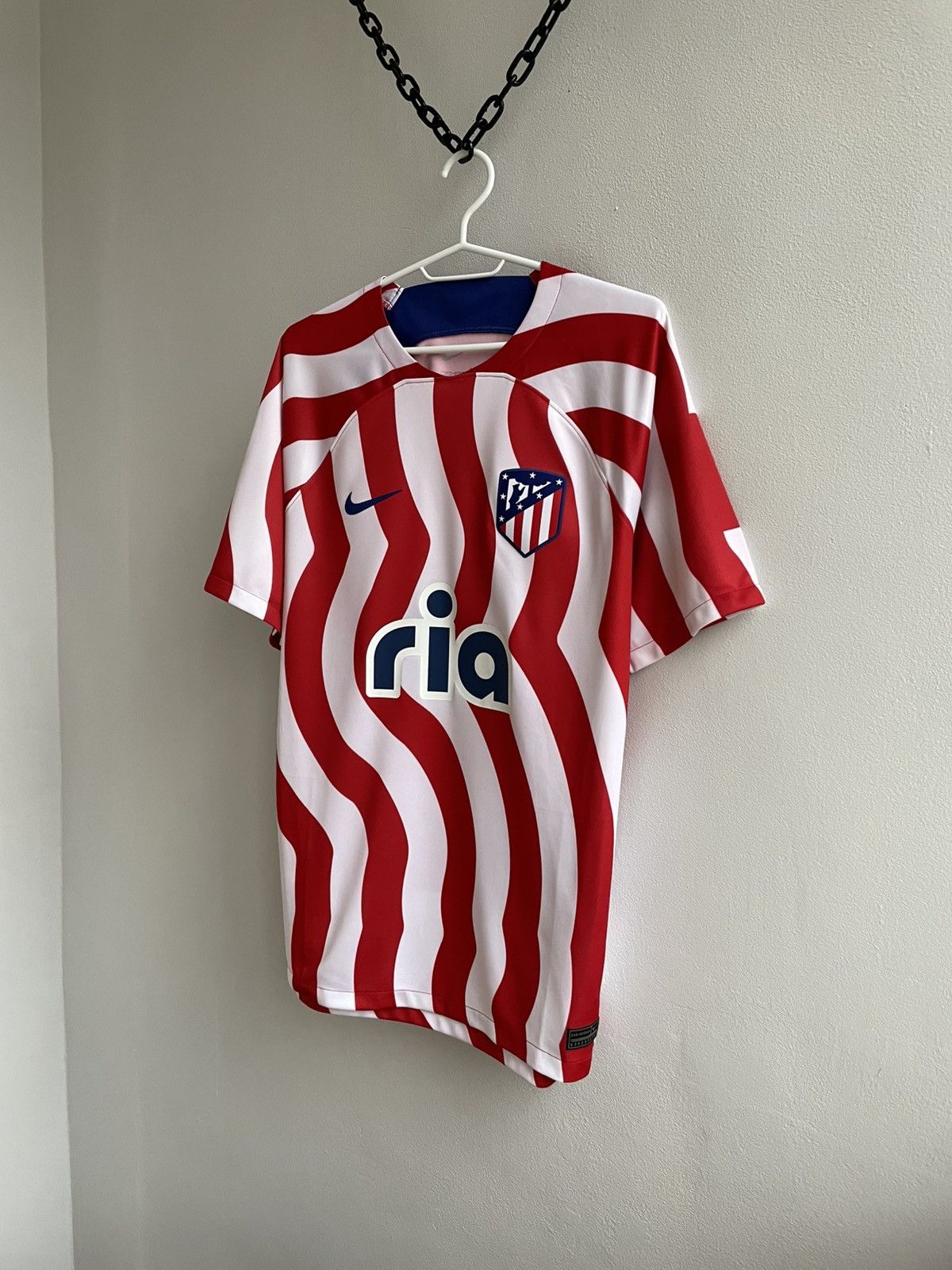 Nike Atletico Madrid 2023 2024 Home Shirt Football Soccer Jersey Size US M / EU 48-50 / 2 - 2 Thumbnail