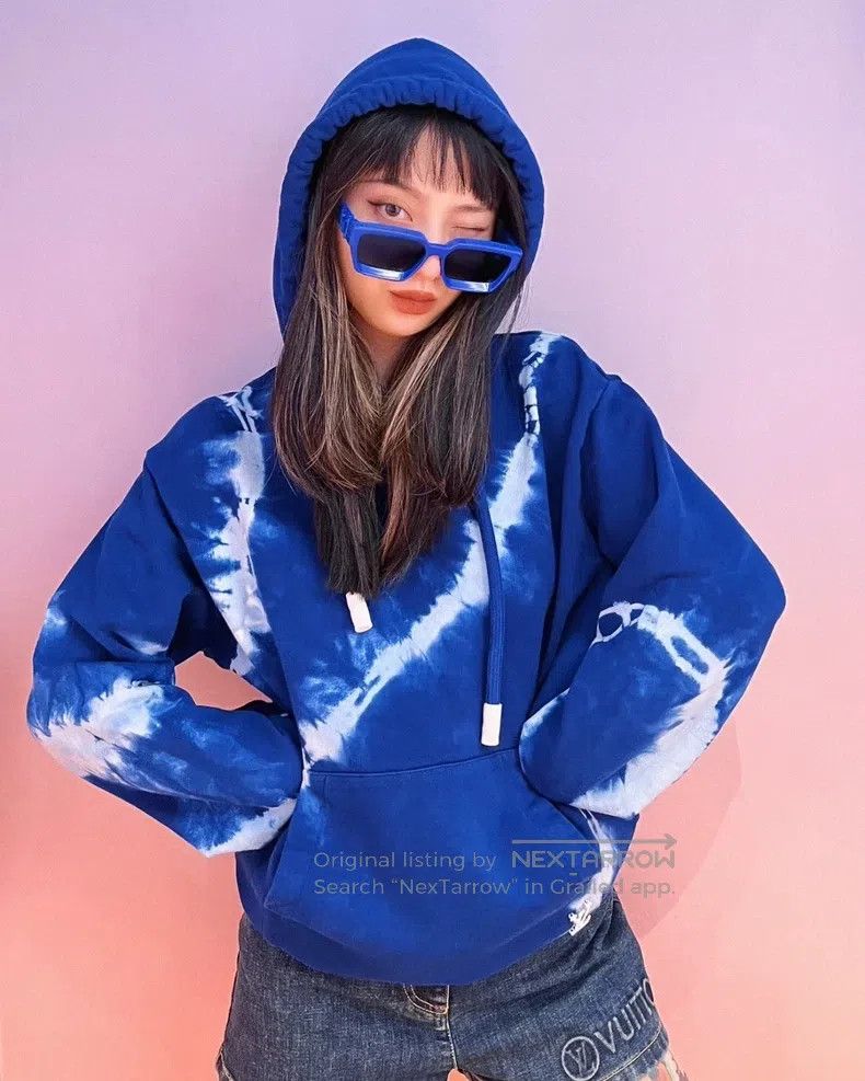 Louis Vuitton Louis Vuitton SS22 Logo Hoodie Size US S / EU 44-46 / 1 - 7 Thumbnail