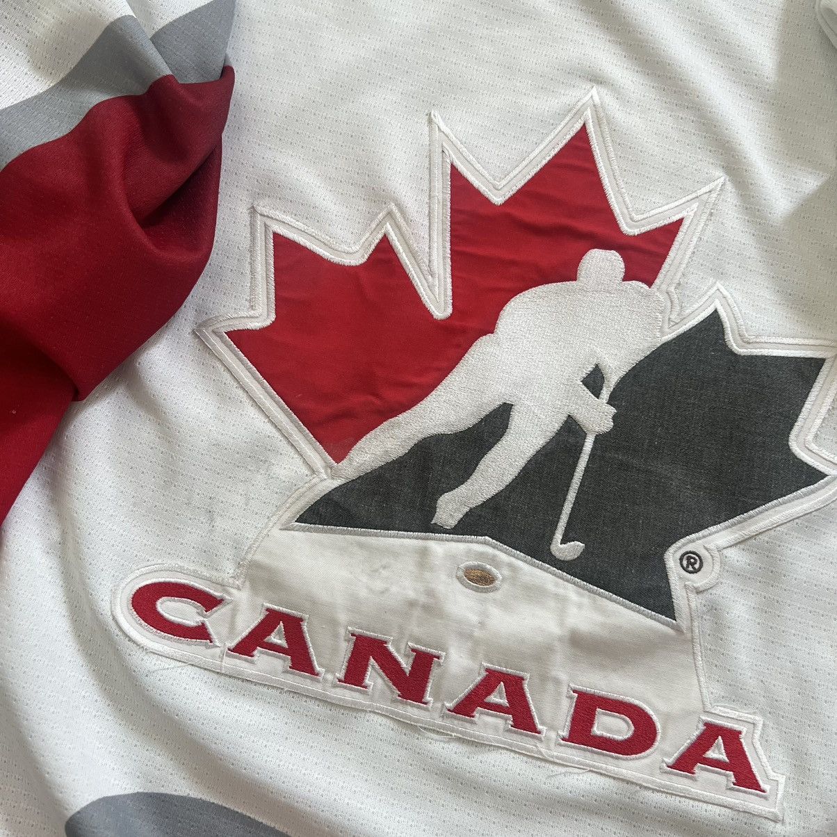 Vintage 1996 Team Canada hockey jersey Gretzky Size US M / EU 48-50 / 2 - 6 Thumbnail