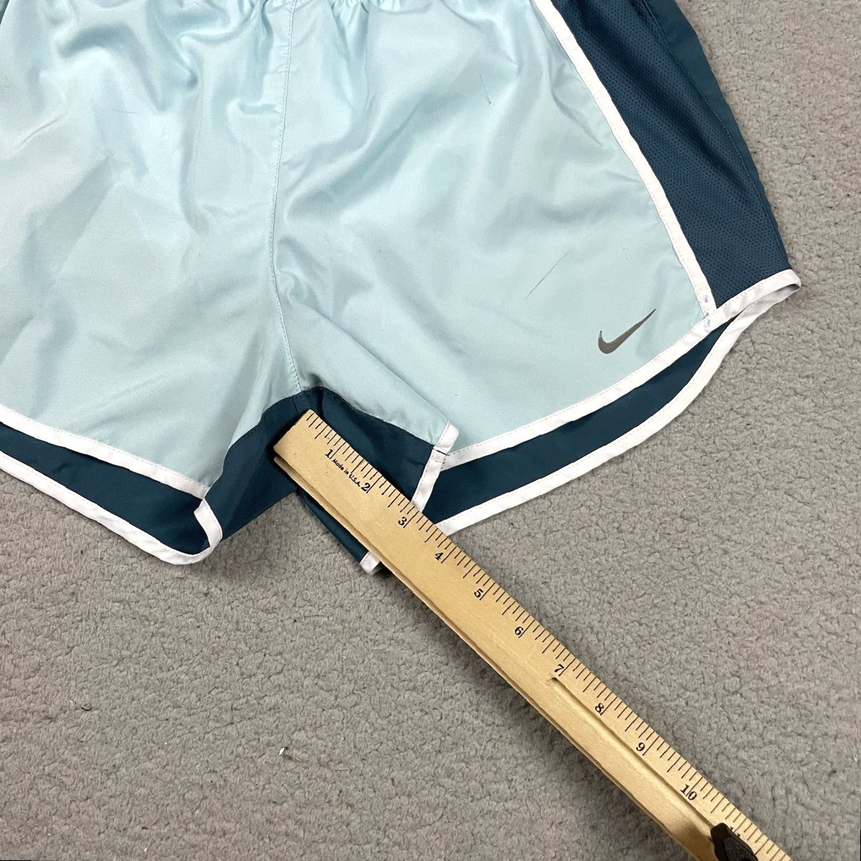 Nike VINTAGE Nike Shorts Womens M Blue Athletic Lined Dri Fit Running Gym Performance Size 32" / US 10 / IT 46 - 7 Thumbnail