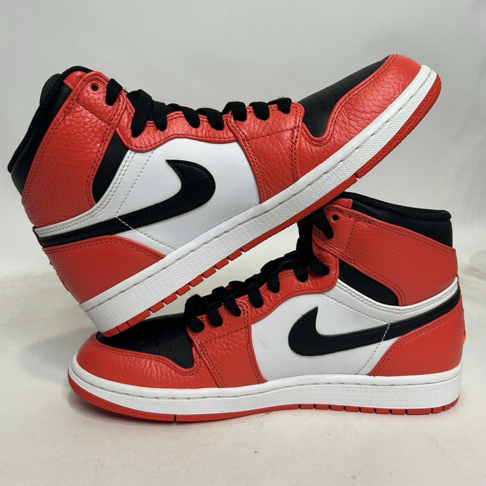 Nike Nike Shoes Air Jordan 1 High OG Rare Air “Max Orange” 2024 Size US 9 / IT 39 - 3 Thumbnail