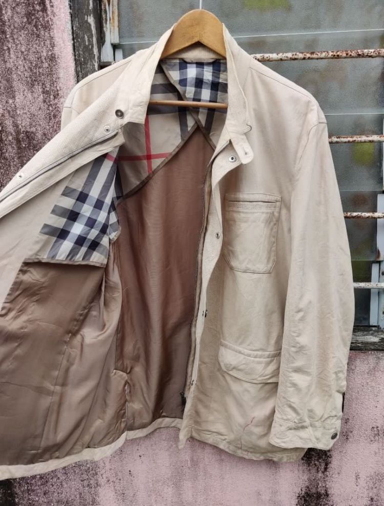 Burberry × Vintage Vintage Burberry Novacheck Synthetic Leather Jacket Size US S / EU 44-46 / 1 - 6 Thumbnail