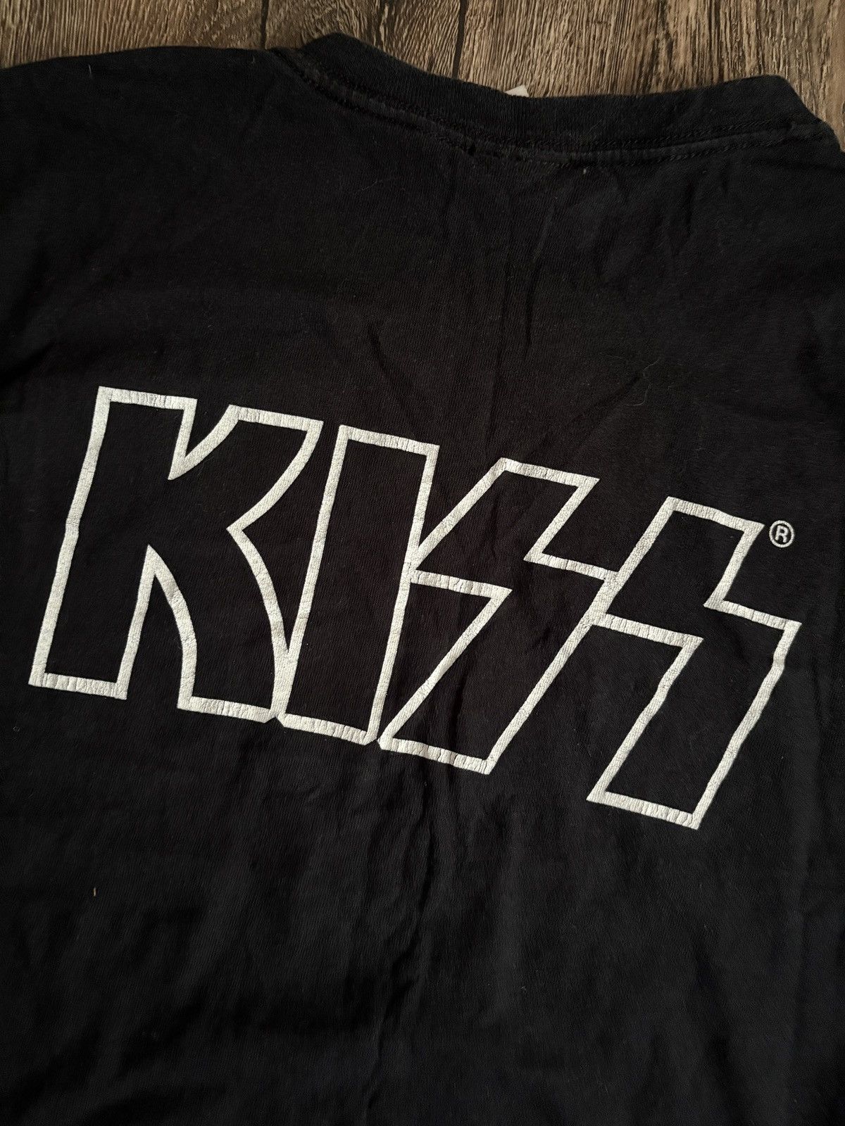KISS 2002 Vintage Kiss Gene Simmons The Demon Graphic Rock Shirt Size US XL / EU 56 / 4 - 7 Thumbnail