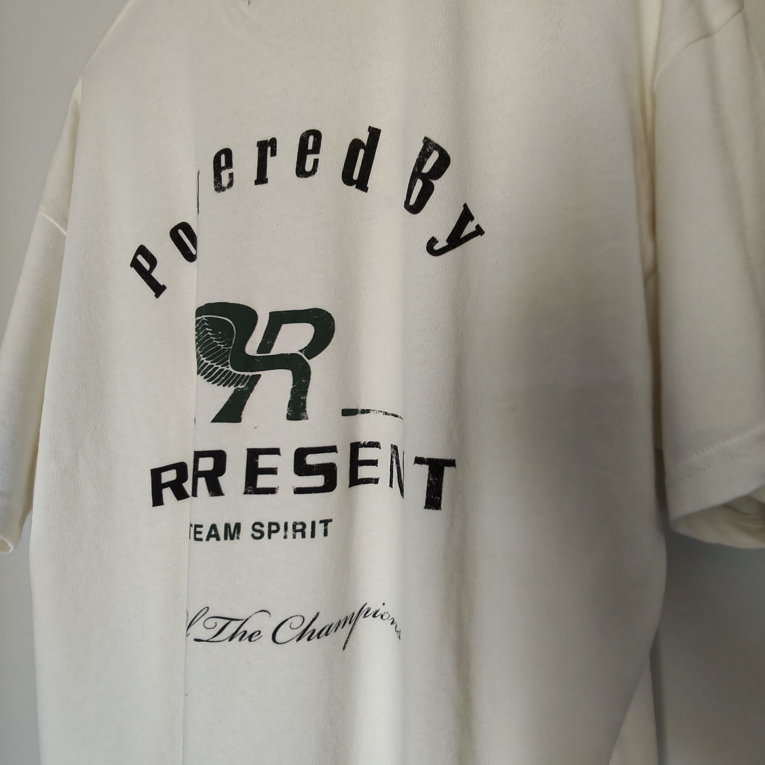 Represent Clo. Team Spirit t-sirt Size US S / EU 44-46 / 1 - 9 Thumbnail
