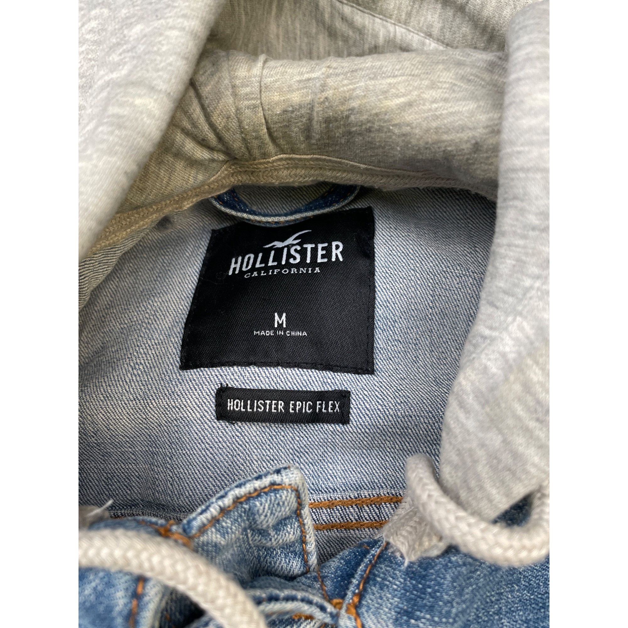 Hollister Hollister Men's Blue /Gray Denim Hoodie Jacket Size M SKU 57 Size US M / EU 48-50 / 2 - 4 Thumbnail