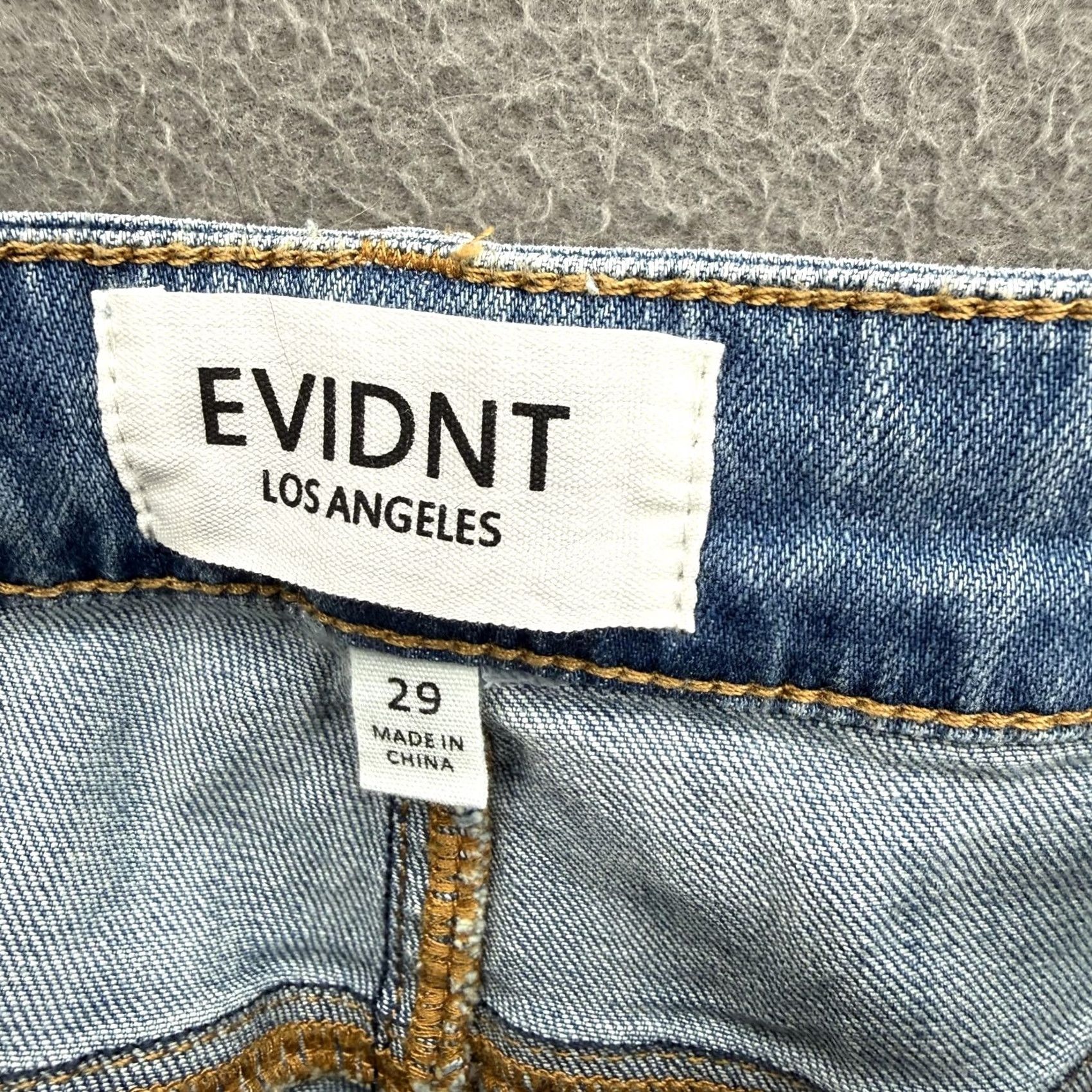 Vintage EVIDNT Jeans Womens 29 Light Wash Verona Skinny Ankle Distressed Raw Hem Denim Womans 29 Blue Skinny Distressed Ankle Hem Size 29" - 4 Thumbnail