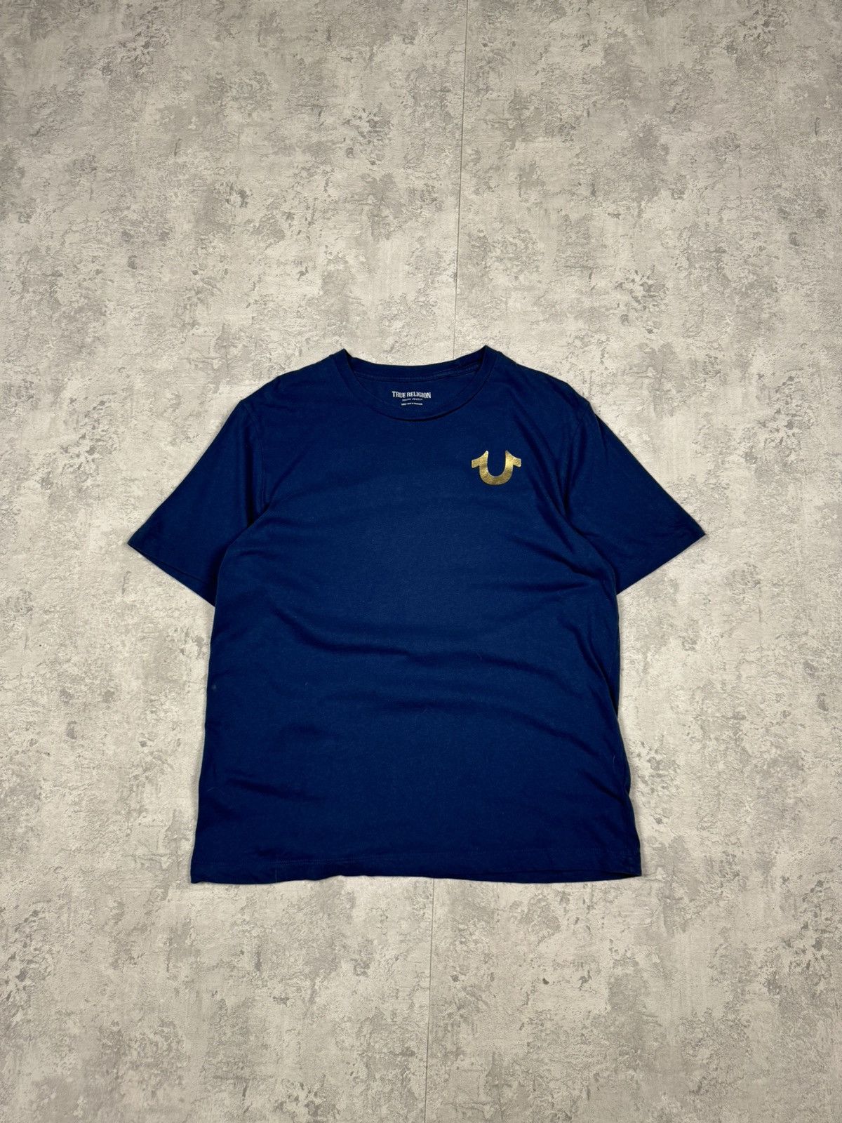 True Religion True Religion Blue T Shirt Big Gold Logo Size L Size US L / EU 52-54 / 3 - 5 Thumbnail