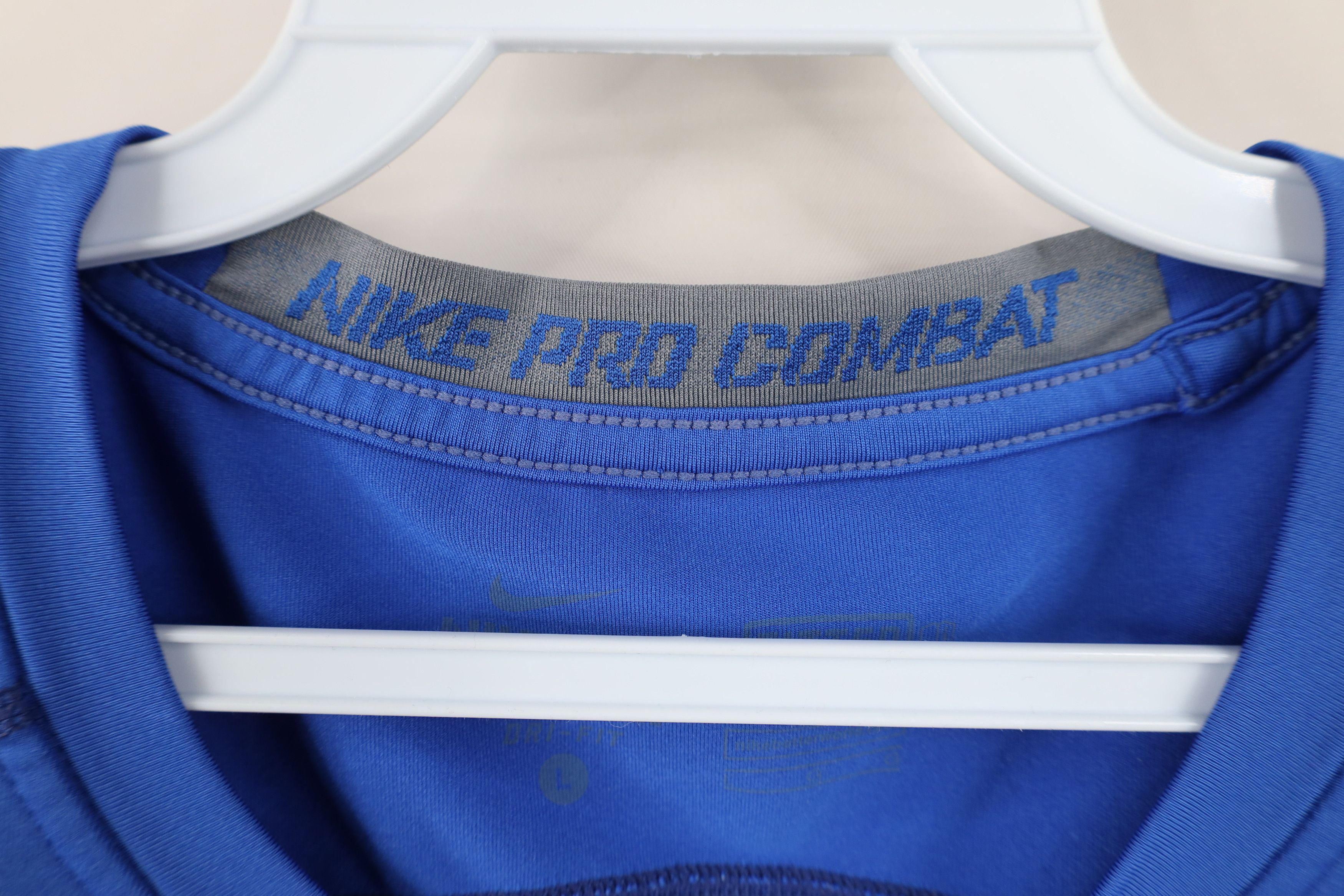 Nike Nike Pro Combat Training Sleeveless Muscle T-Shirt Blue Size US L / EU 52-54 / 3 - 6 Thumbnail