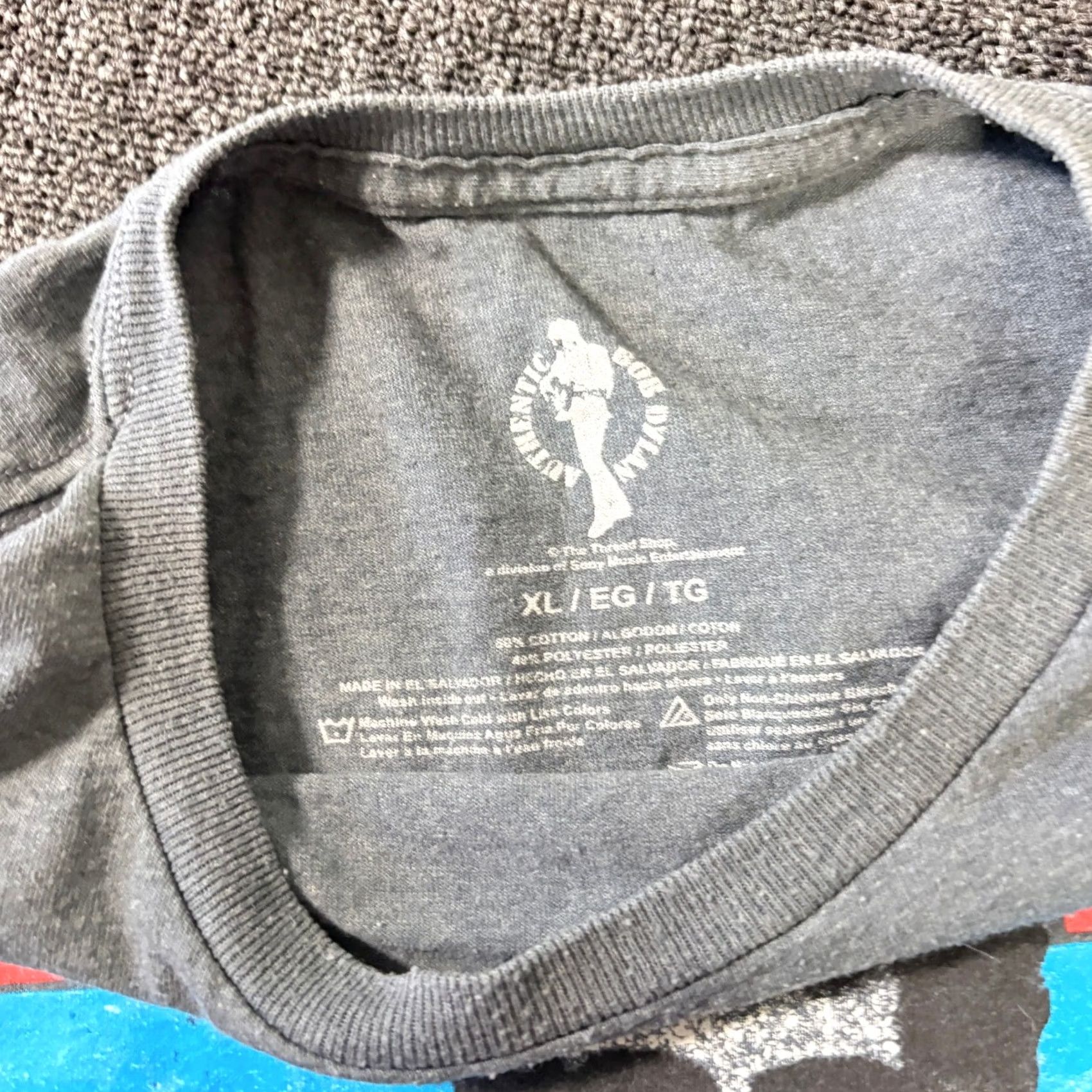Vintage VINTAGE Bob Dylan Folk Rock Tour Grey Graphic Short Sleeve Tee Men XL Shirt Mens XL Size US 36 / EU 52 - 3 Thumbnail