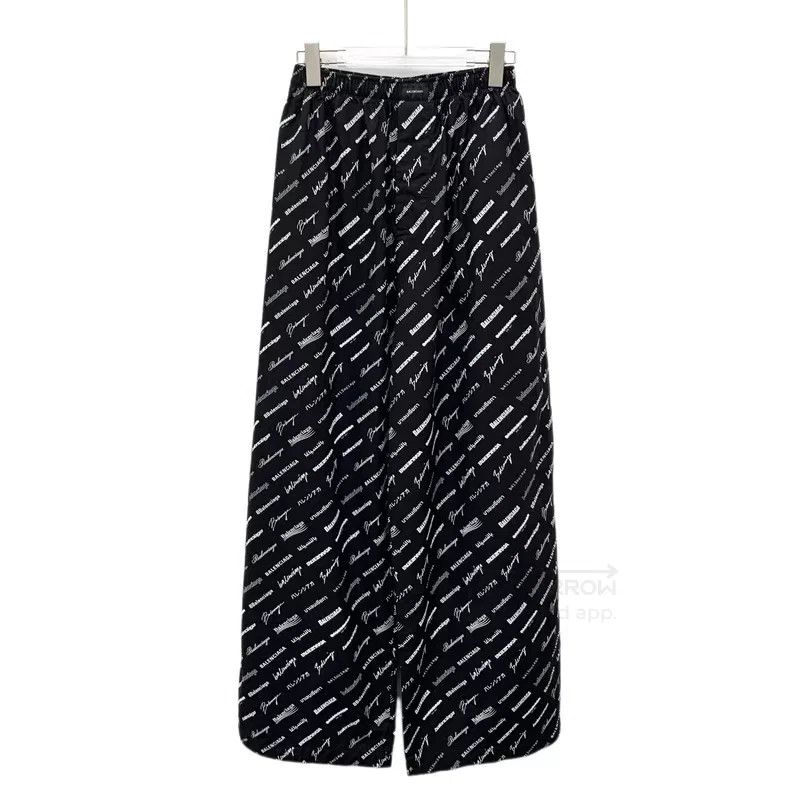 Balenciaga Balenciaga Black Logo Letter Bullet Hole Print Cotton Casu Size US 28 / EU 44 - 1 Thumbnail
