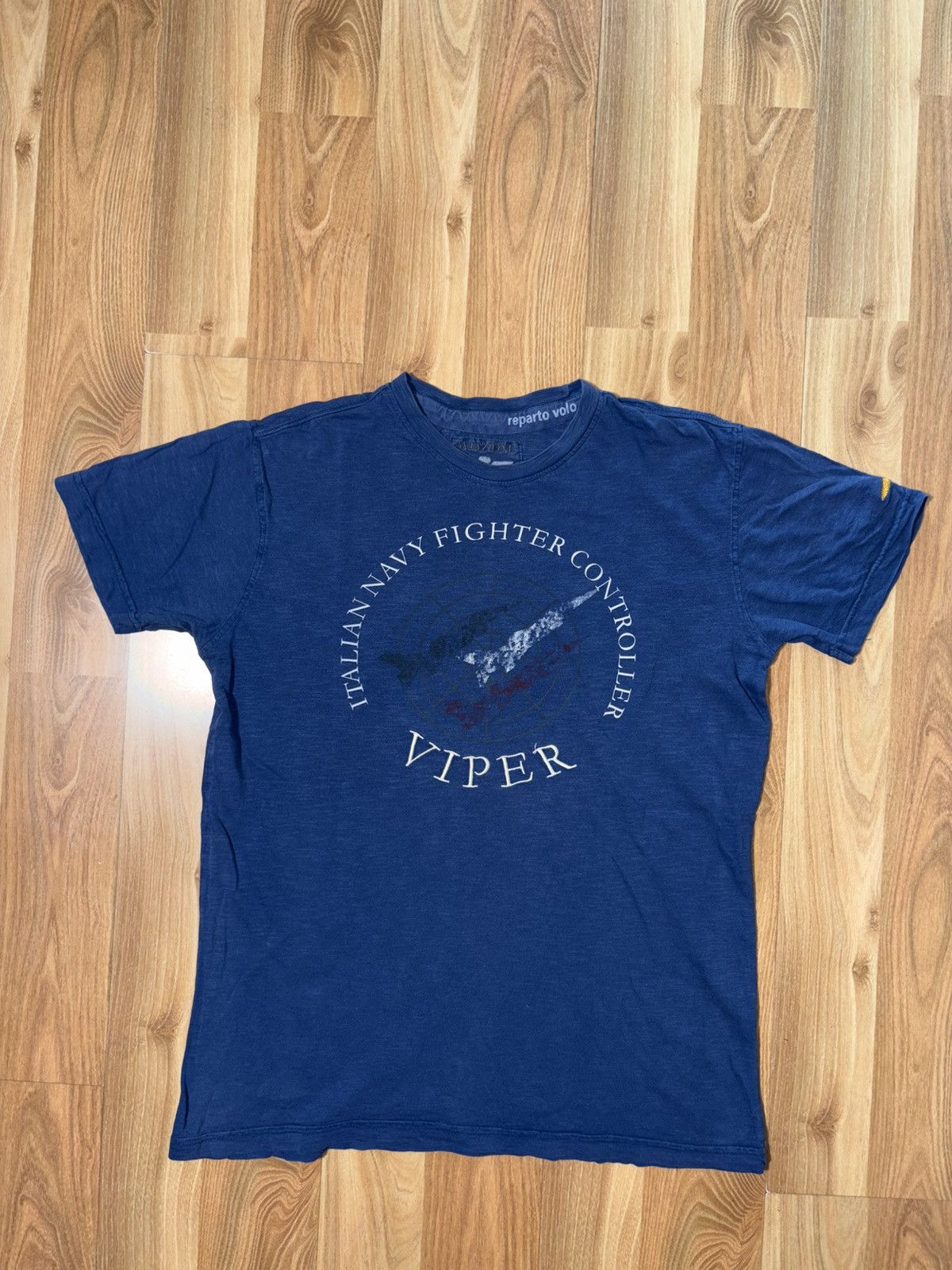 Vintage Vintage Italian Navy Aviazione Navale call sign VIPER Tee Size US XS / EU 42 / 0 - 1 Thumbnail