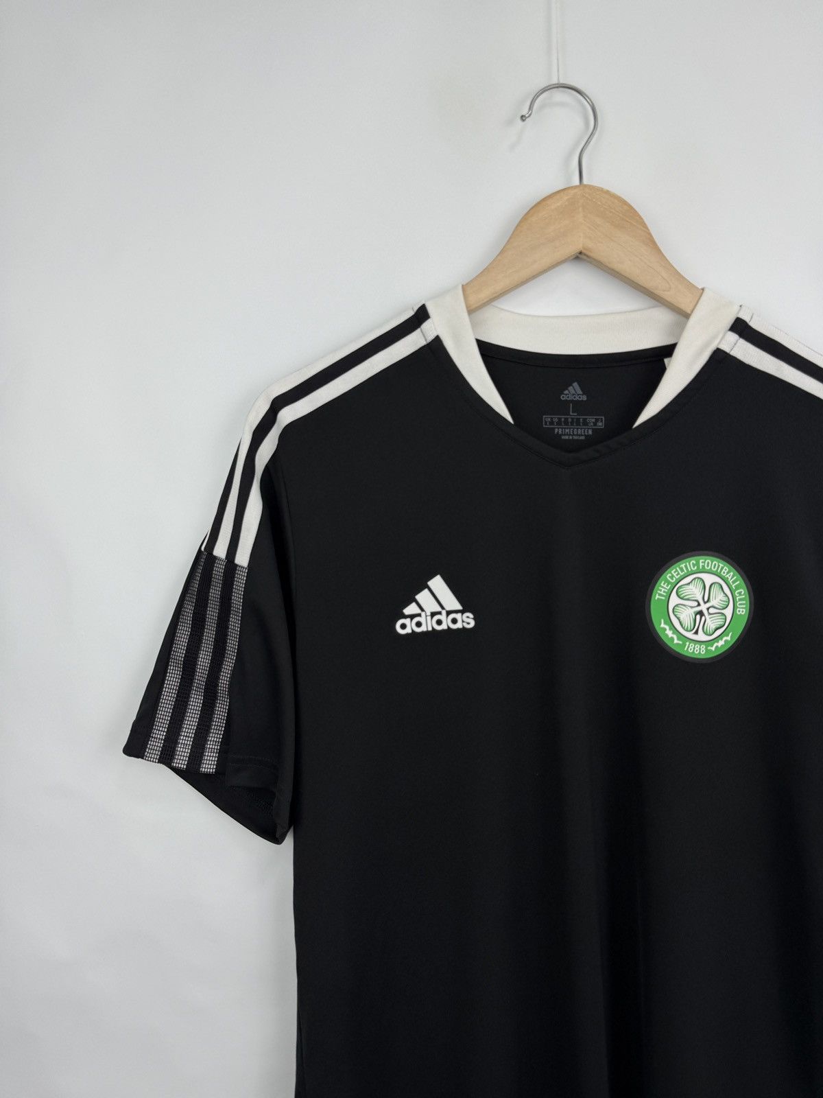 Adidas 🏴󠁧󠁢󠁳󠁣󠁴󠁿 2021 Celtic FC Adidas Soccer Jersey Training Shirt Rare Size US L / EU 52-54 / 3 - 3 Thumbnail