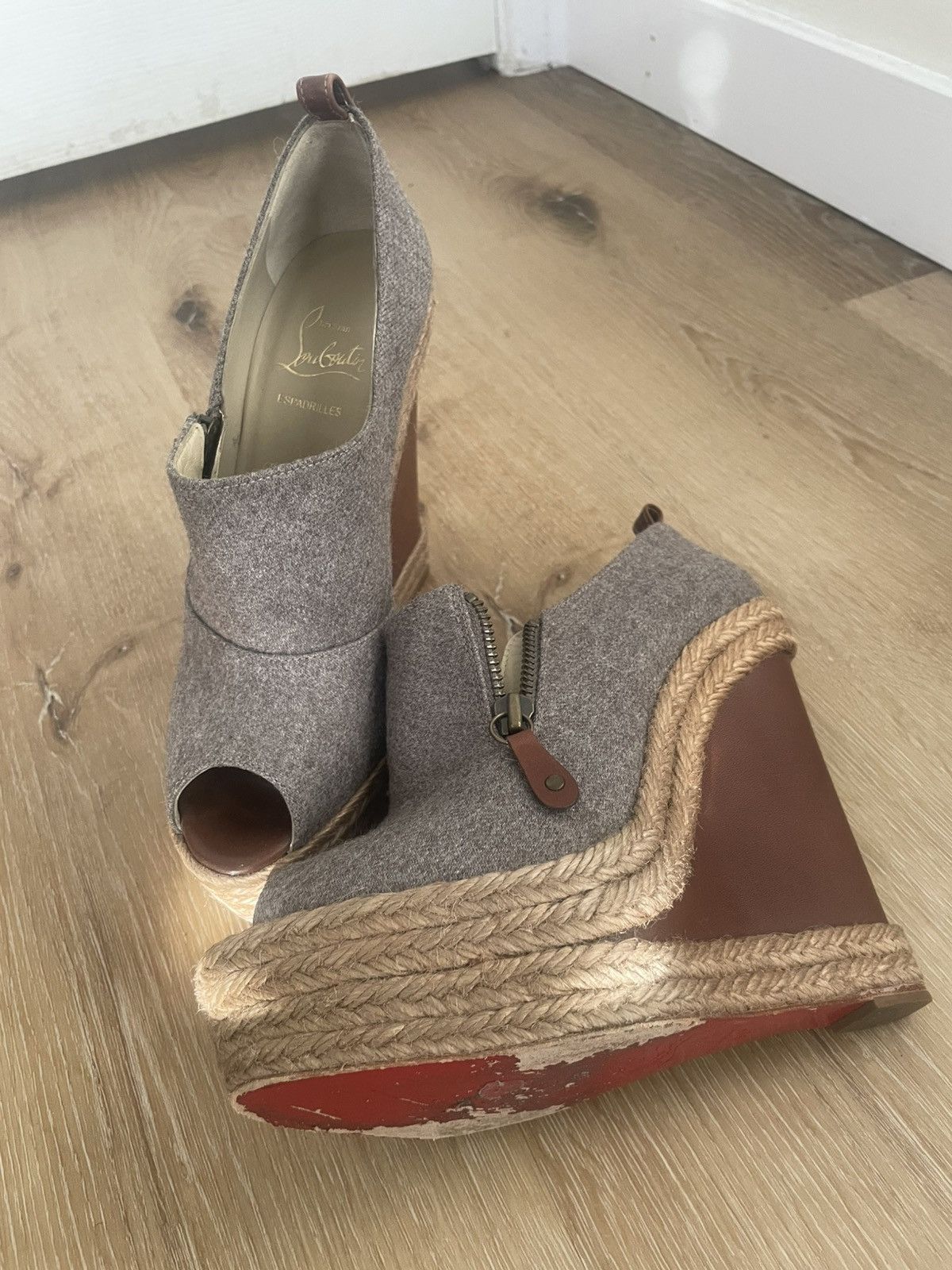 Christian Louboutin Christian Louboutin Wool Pumps Size US 7 / IT 37 - 8 Thumbnail