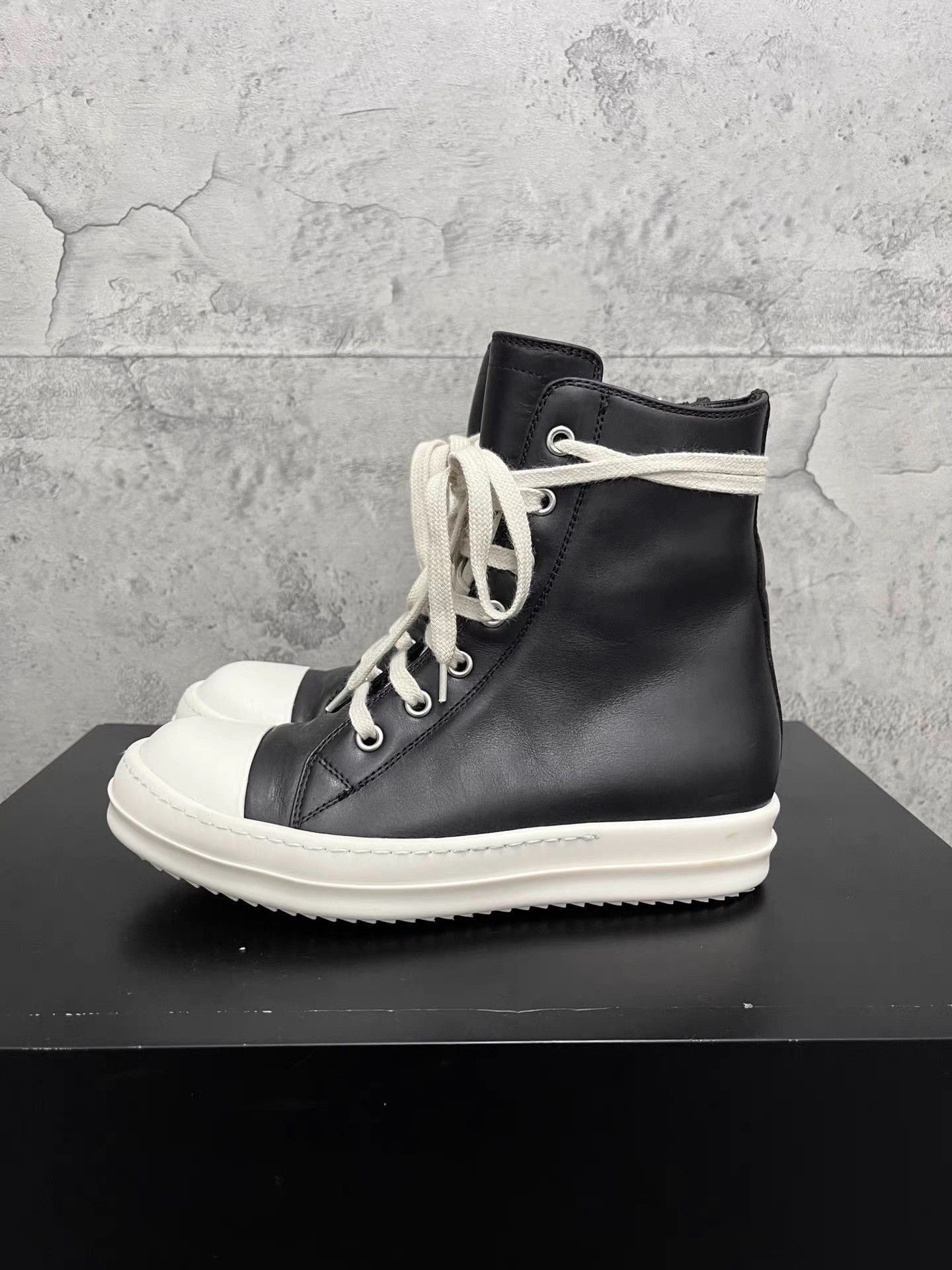 Rick Owens Rick Owens Mainline 17FW Horsehide Big Converse K34 Size US 5 / IT 35 - 1 Thumbnail