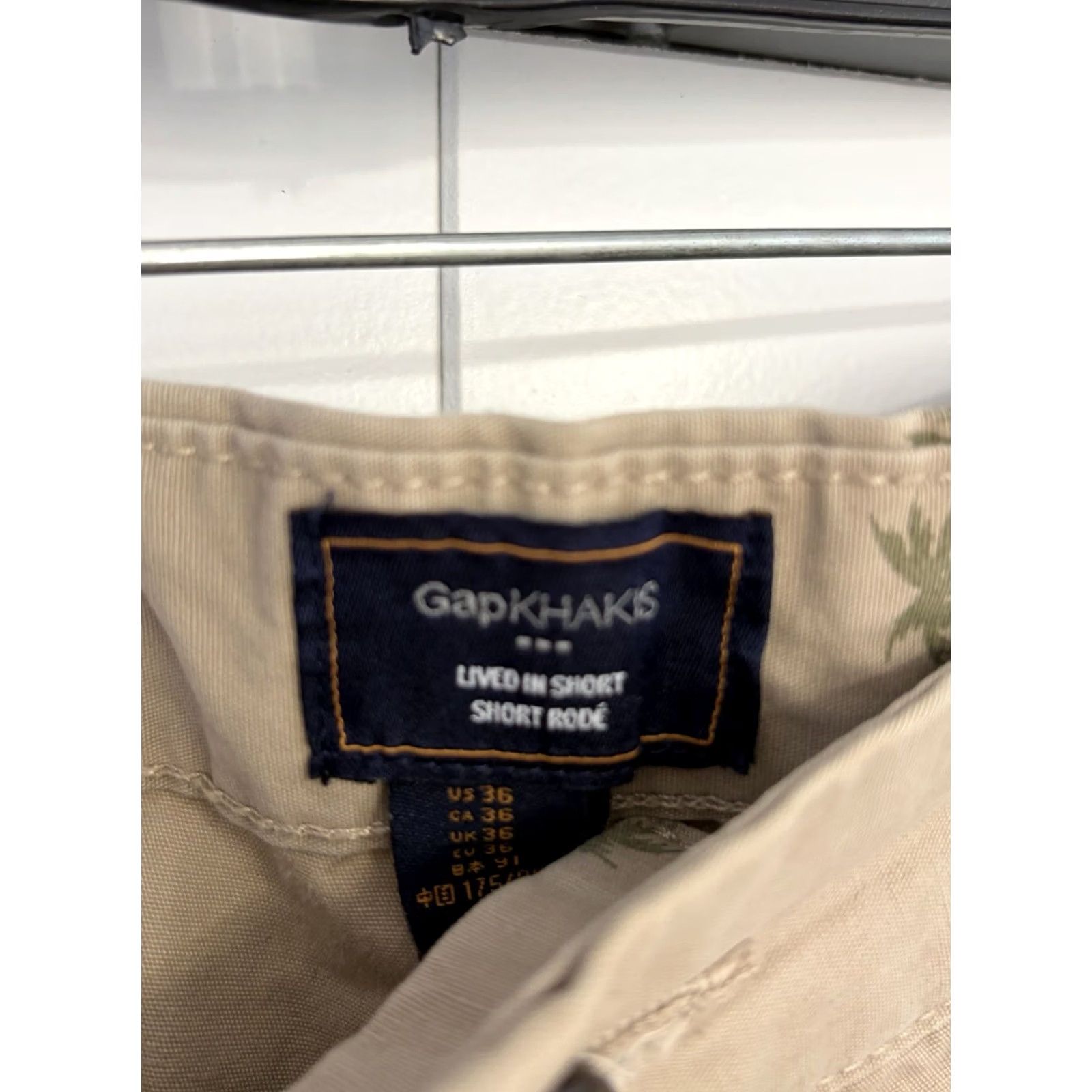 Gap VINTAGE Gap Chino Lived In Short Men's Beige Palm Trees size 36 Size US 36 / EU 52 - 3 Thumbnail
