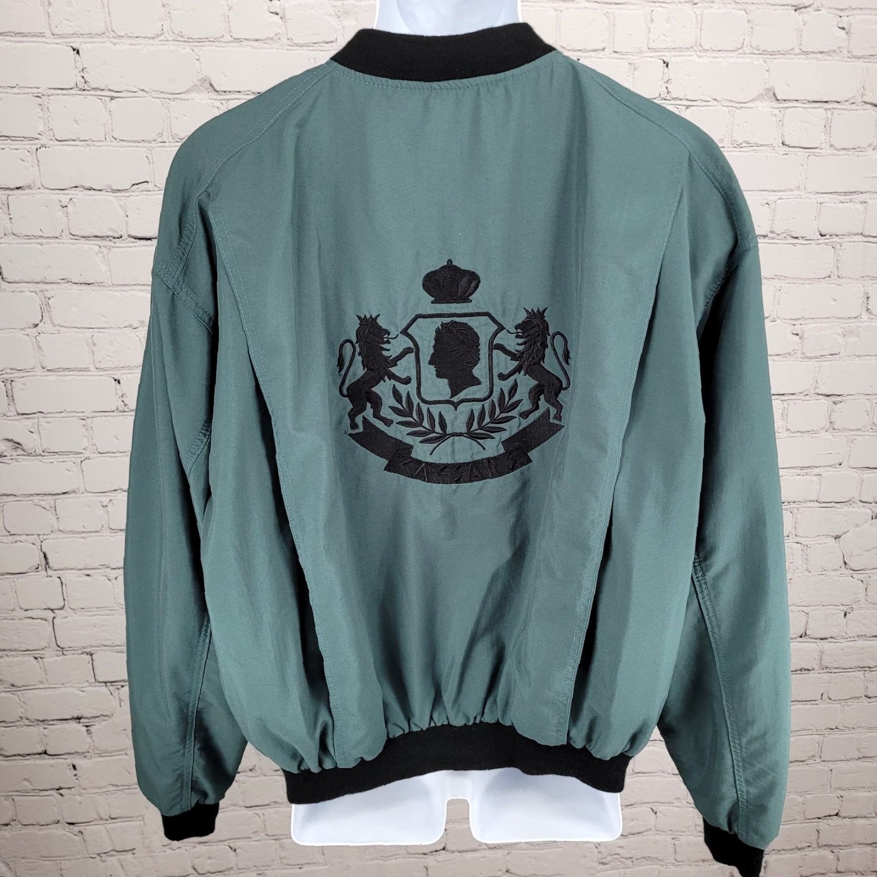 Vintage VINTAGE Caesars Green Embroidered Logos Lightweight Full Zip Bomber Jacket Size 2XL Size US XXL / EU 58 / 5 - 2 Thumbnail