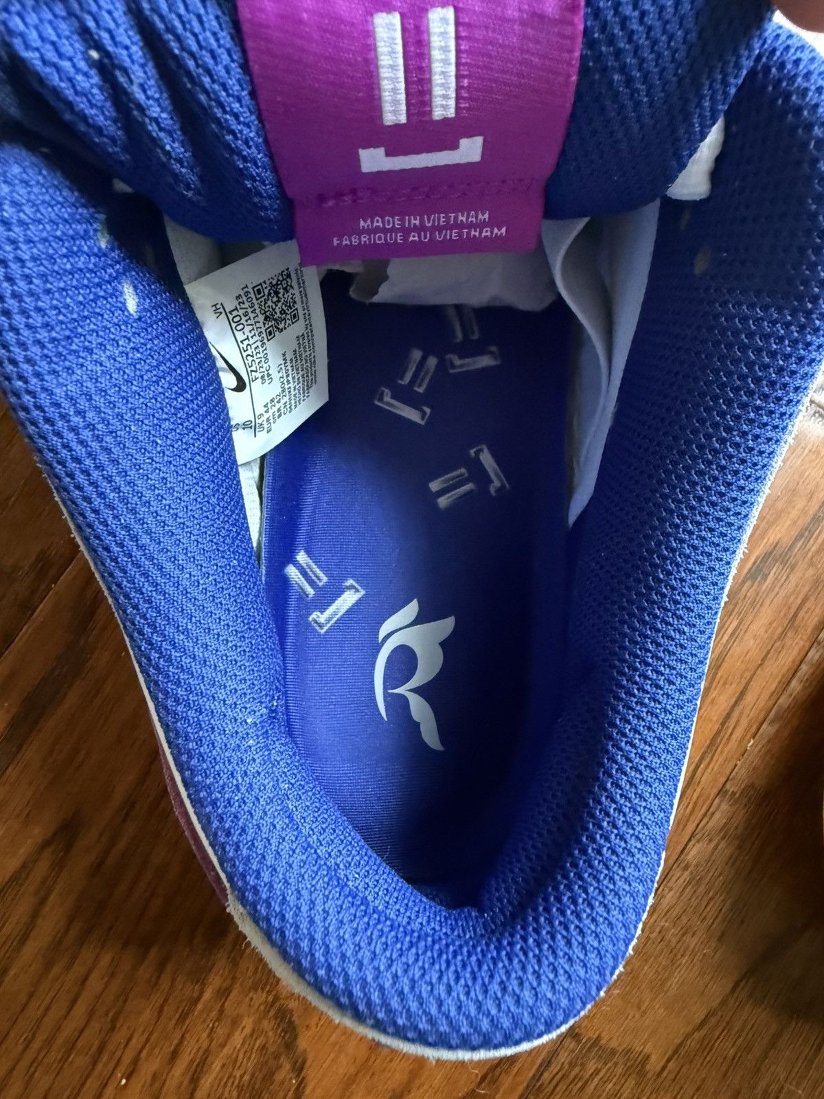 Nike NEW IN BOX Nike SB Dunk Low Pro Rayssa Leal. Sz 10 M. 11.5 W Size US 10 / EU 43 - 6 Thumbnail