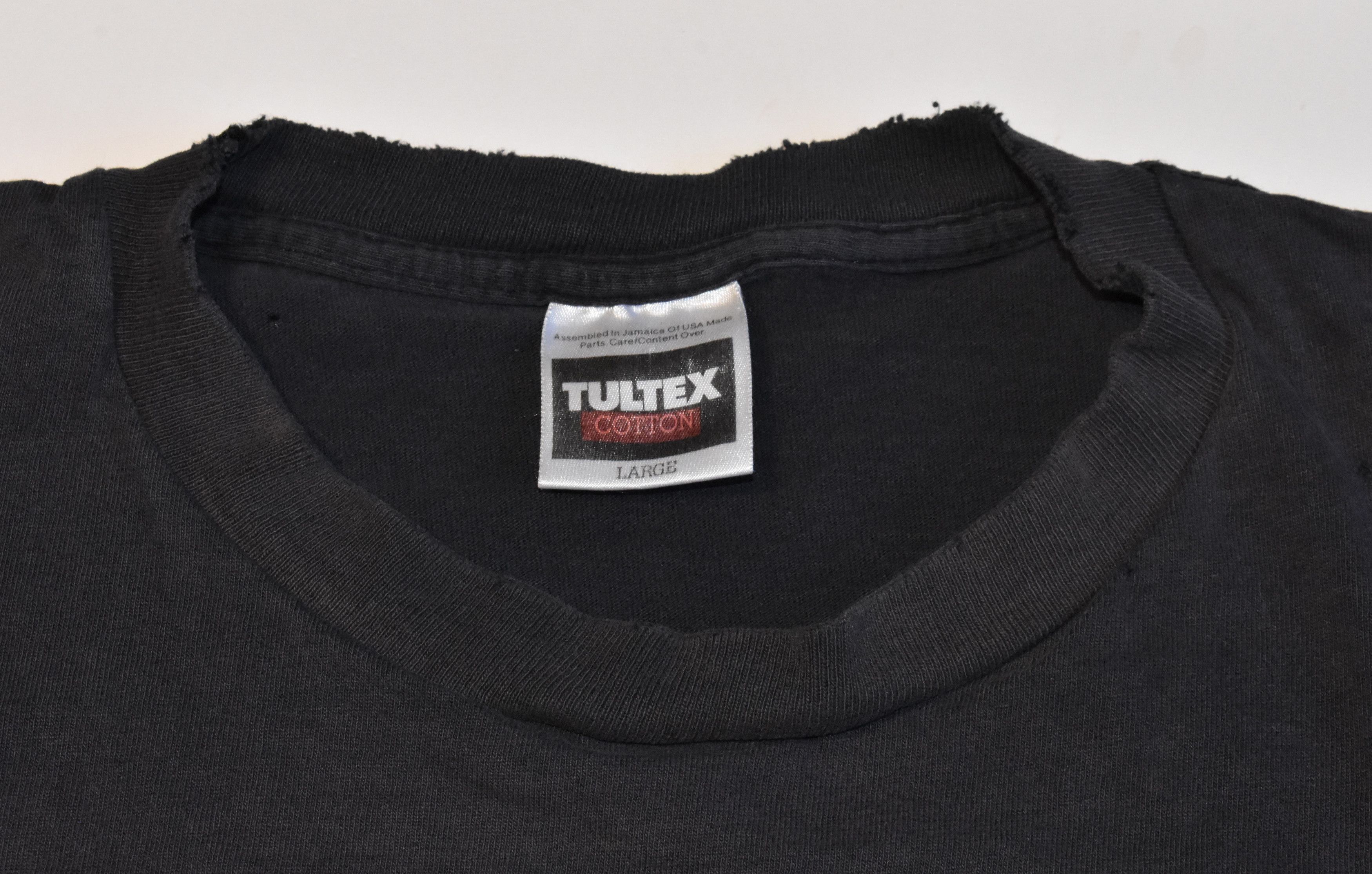Tultex Rare Vintage Frank Frazetta Death Dealer Art Tee Distressed Size US L / EU 52-54 / 3 - 4 Thumbnail