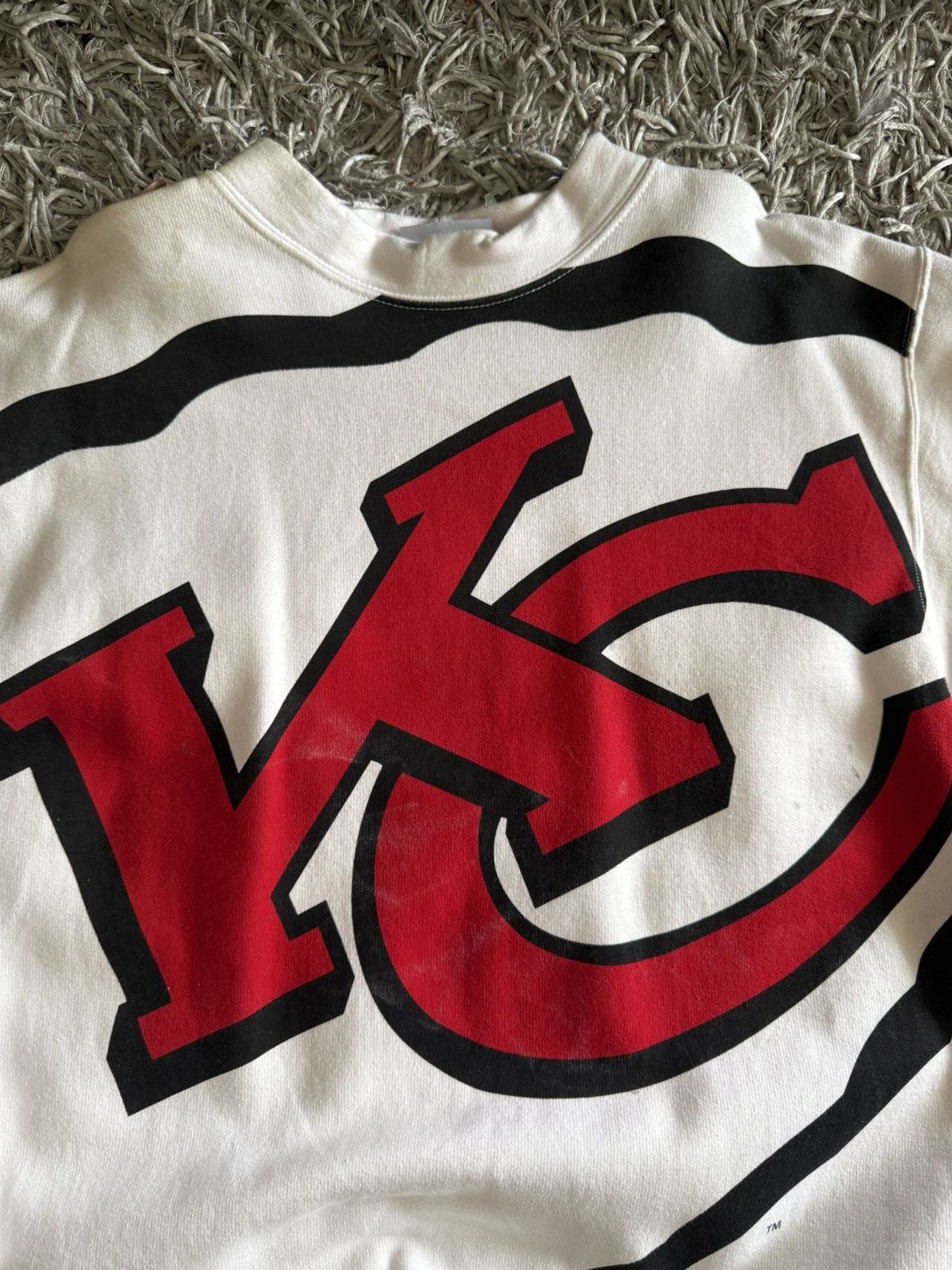 The Game Vintage Kansas CityChiefs The Game Big Logo Sweater Size M Size US M / EU 48-50 / 2 - 3 Thumbnail