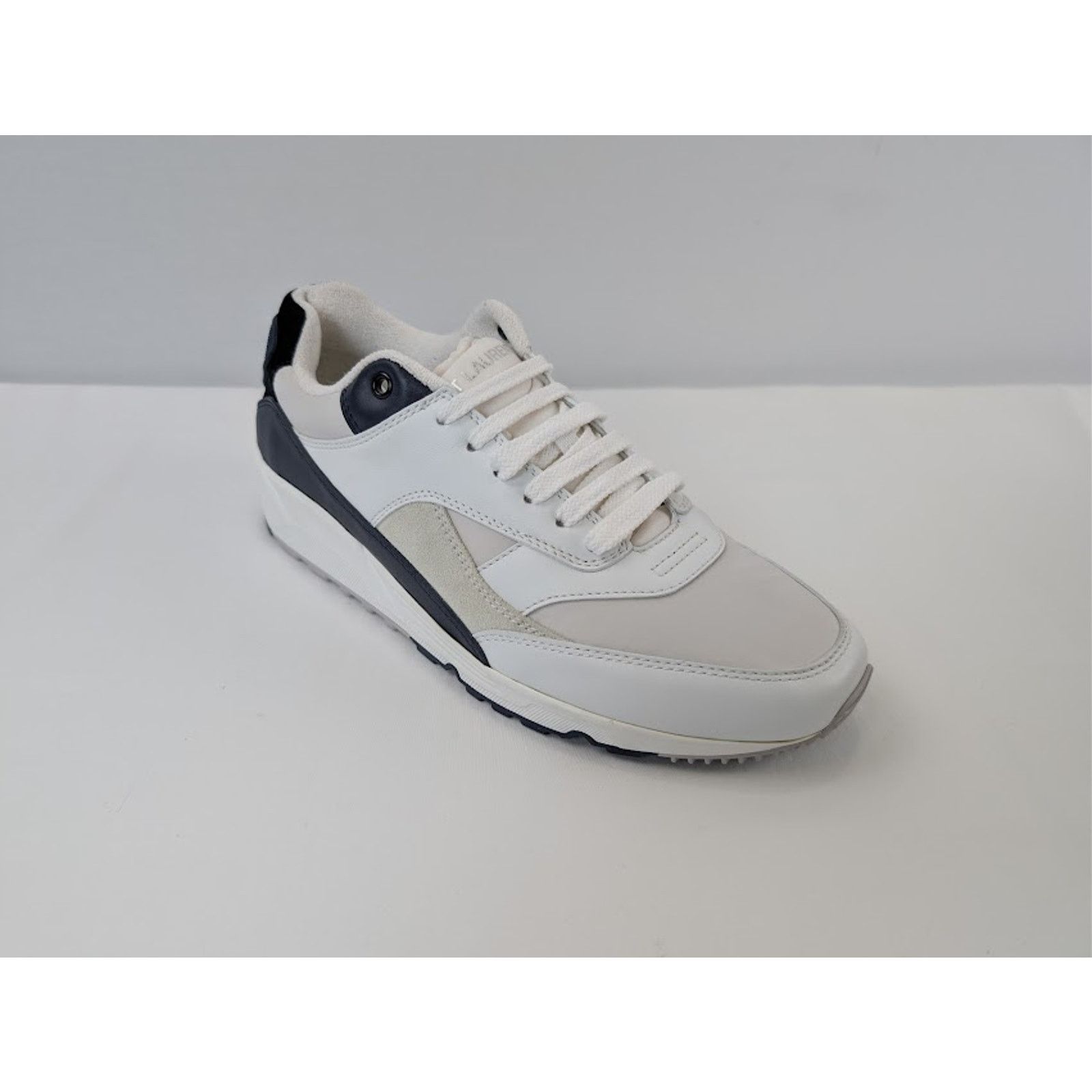 Saint Laurent Paris o1rshd1 Bump 15 Low-Top Sneaker in Blanc Optique / Soft A Size US 11 / EU 44 - 4 Thumbnail