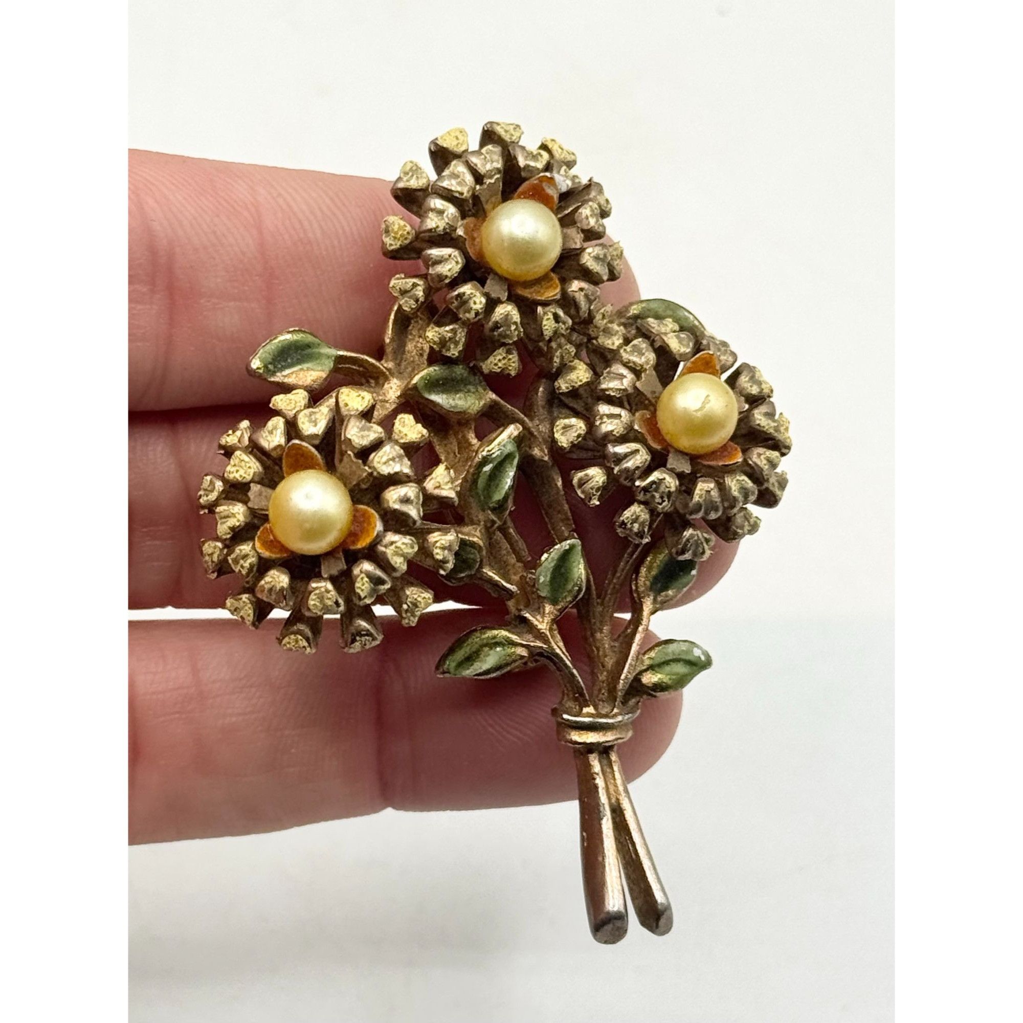 Vintage Vintage three flowers floral faux pearl brooch pin Size ONE SIZE - 3 Thumbnail
