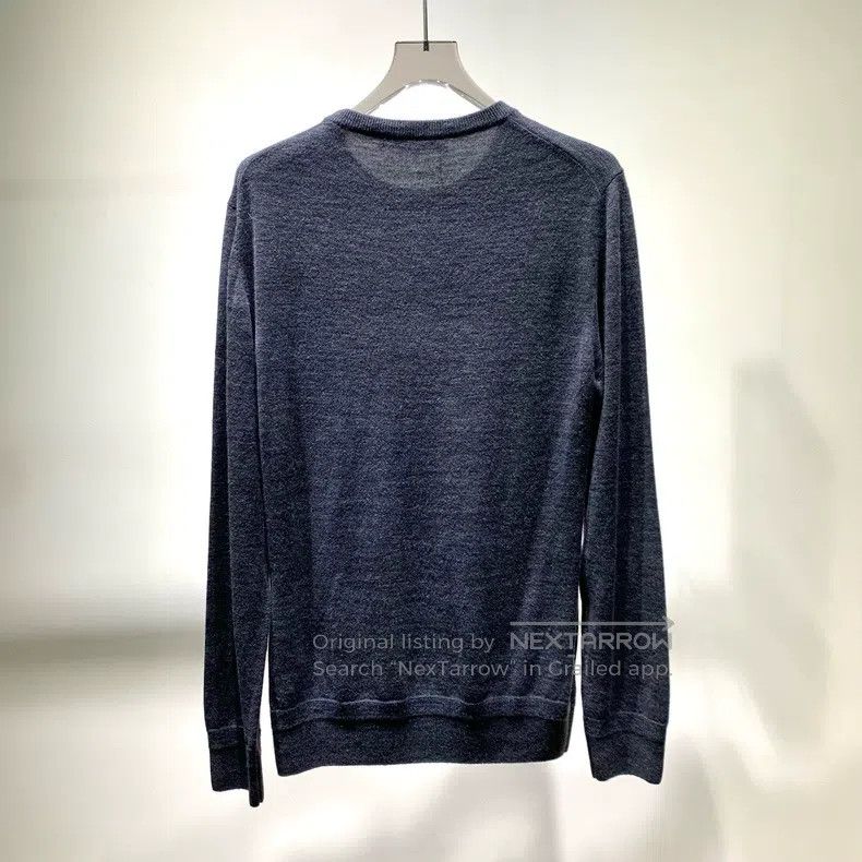 Louis Vuitton Louis Vuitton Solid logo knit sweater Size US L / EU 52-54 / 3 - 5 Thumbnail