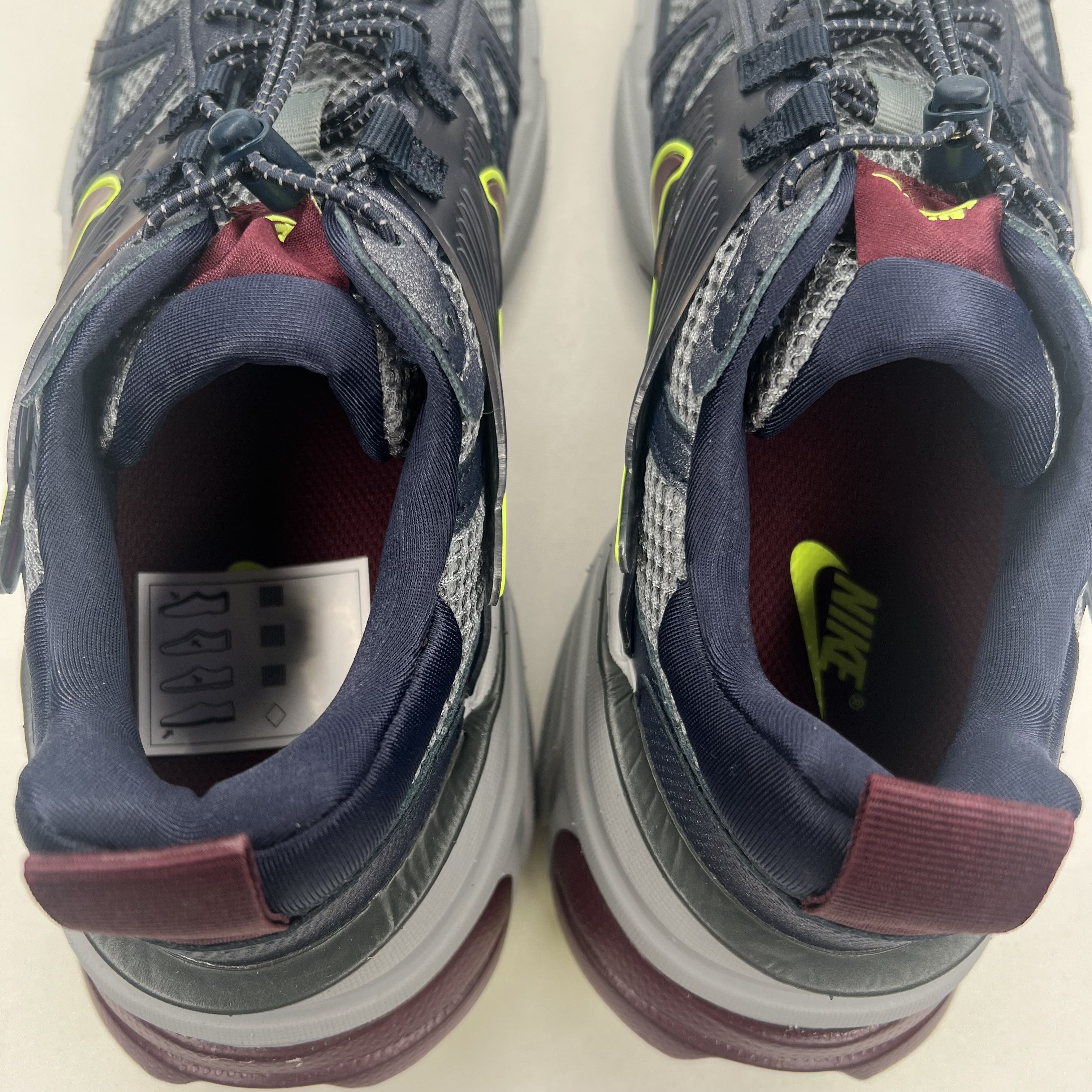 Nike Nike V2K Run Luminous Sneakers EU 39 Size US 8 / IT 38 - 8 Thumbnail
