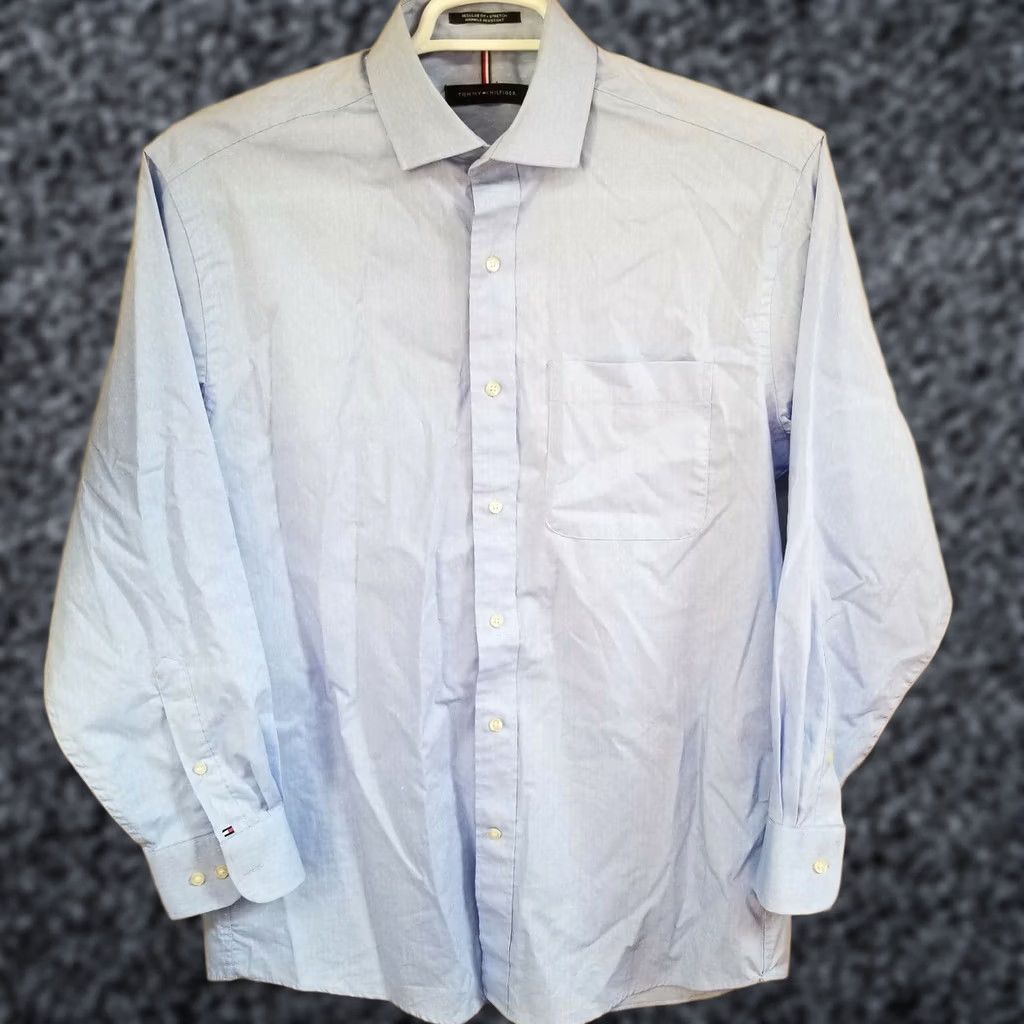 Tommy Hilfiger Tommy Hilfiger Men's Regular Fit Stretch Wrinkle Resistant Dress Shirt Medium 15-15.5 Blue Size US L / EU 52-54 / 3 - 1 Thumbnail