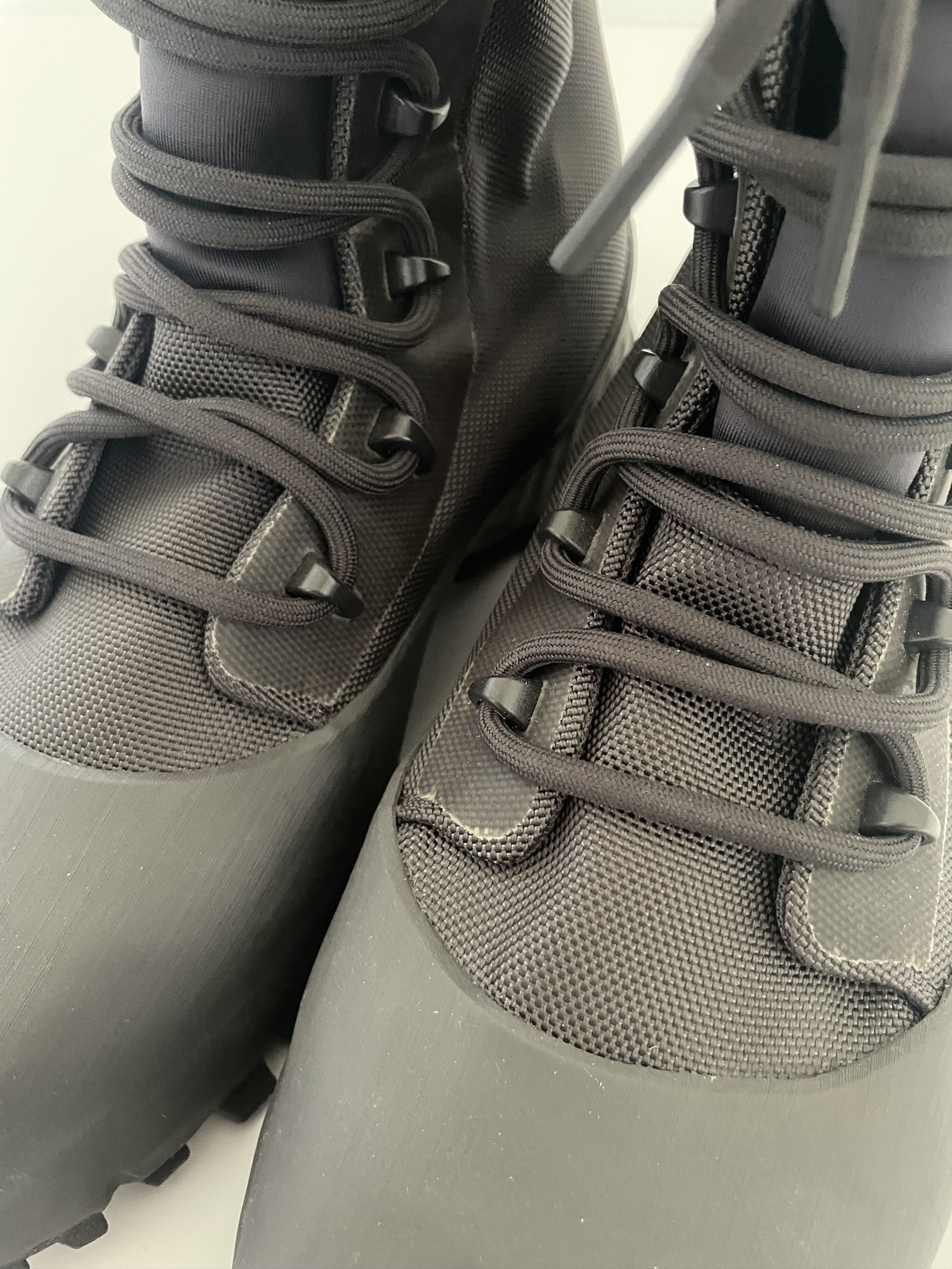 Yeezy Yeezy 1050 V1 Size US 11 / EU 44 - 6 Thumbnail