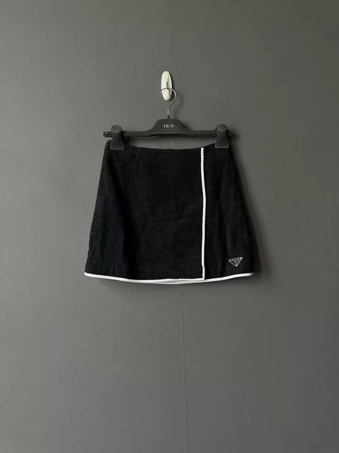 Prada Prada Black White Trim Towel Skirt Size 38" / US 16 / IT 52 - 1 Thumbnail