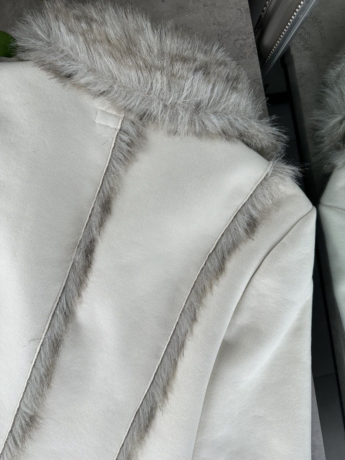 Bebe Bebe Faux Sheepskin Coat Size M / US 6-8 / IT 42-44 - 11 Thumbnail