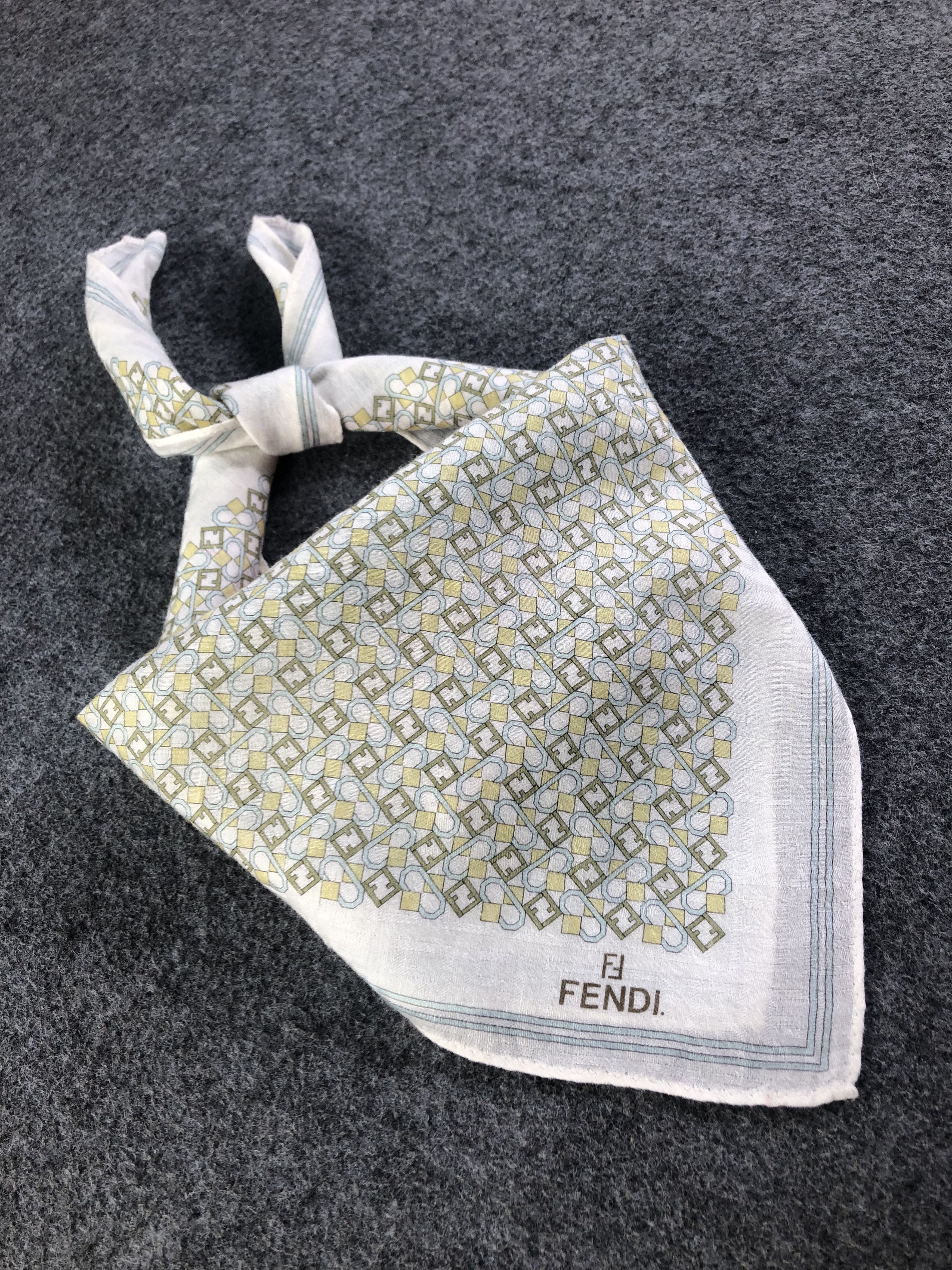 Vintage Fendi Handkerchief / Bandana / Neckerchief A1673 Size ONE SIZE - 2 Thumbnail