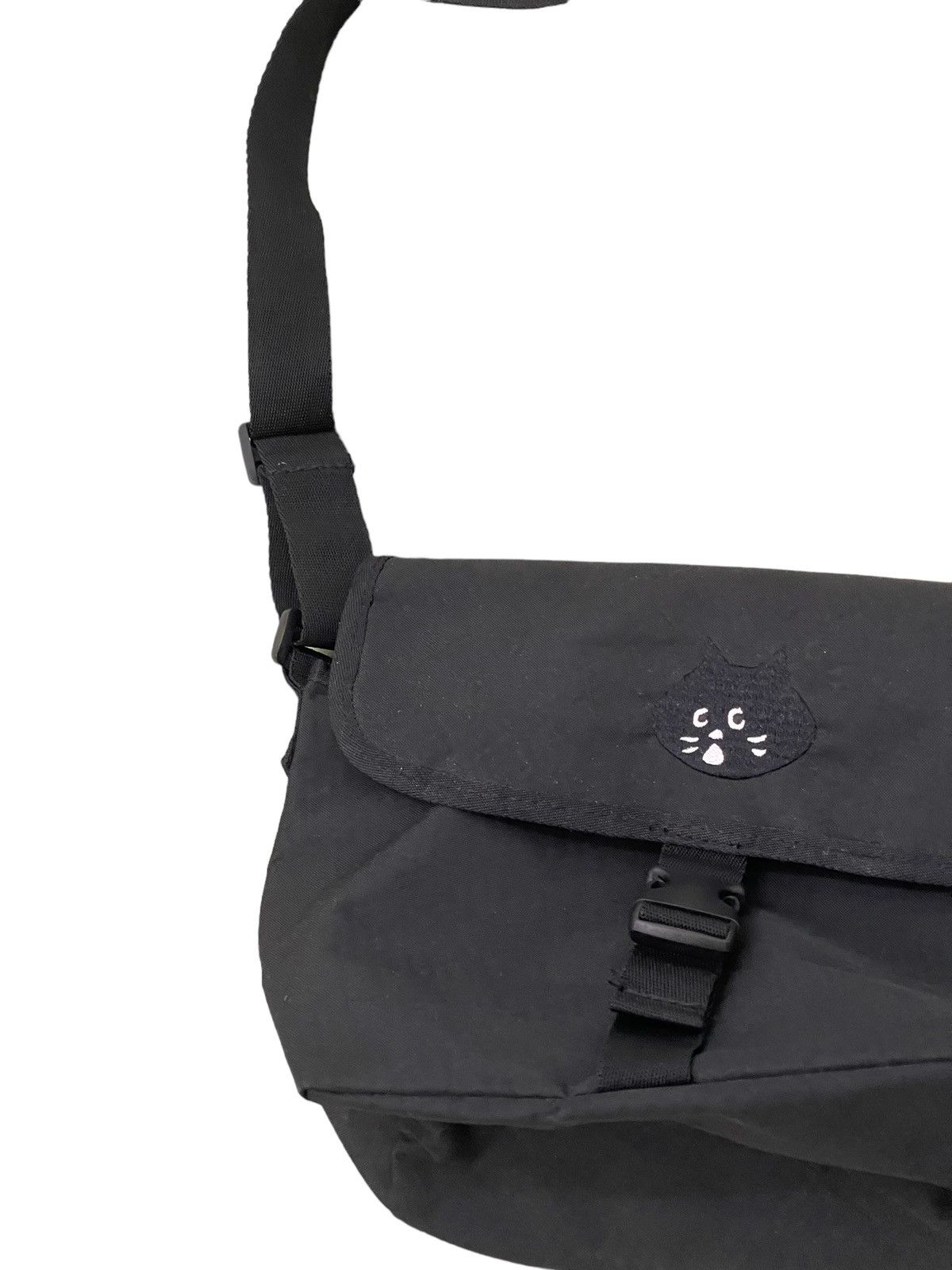 Japanese Brand Ne Net Sling Bag Nya Magazine Merchandise Size ONE SIZE - 5 Thumbnail