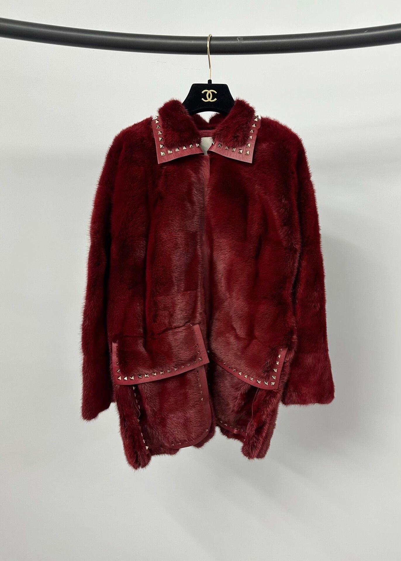 Valentino Valentino Red Rivet Fur Coat Size S / US 4 / IT 40 - 1 Thumbnail