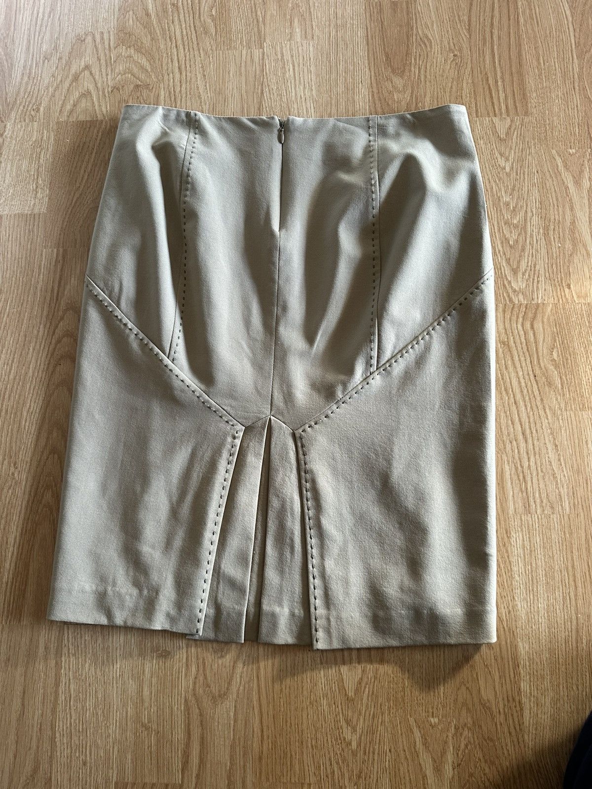 Badgley Mischka deadstock badgely mischka tan pleated midi skirt Size 28" / US 6 / IT 42 - 3 Thumbnail