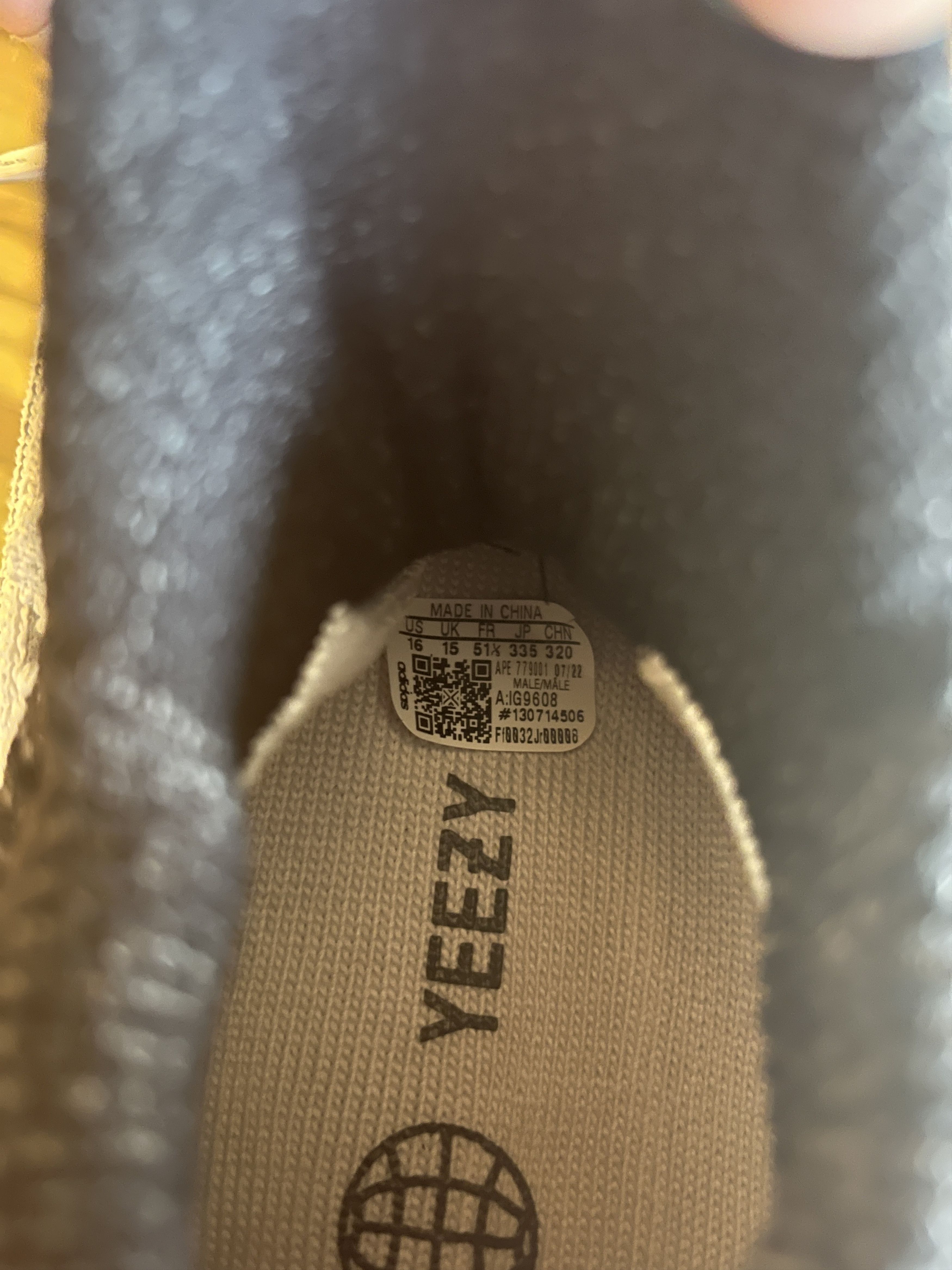 Adidas × Kanye West Yeezy 350 V2 Cmpct (size 16 / Deadstock) Size US 15 / EU 48 - 8 Thumbnail