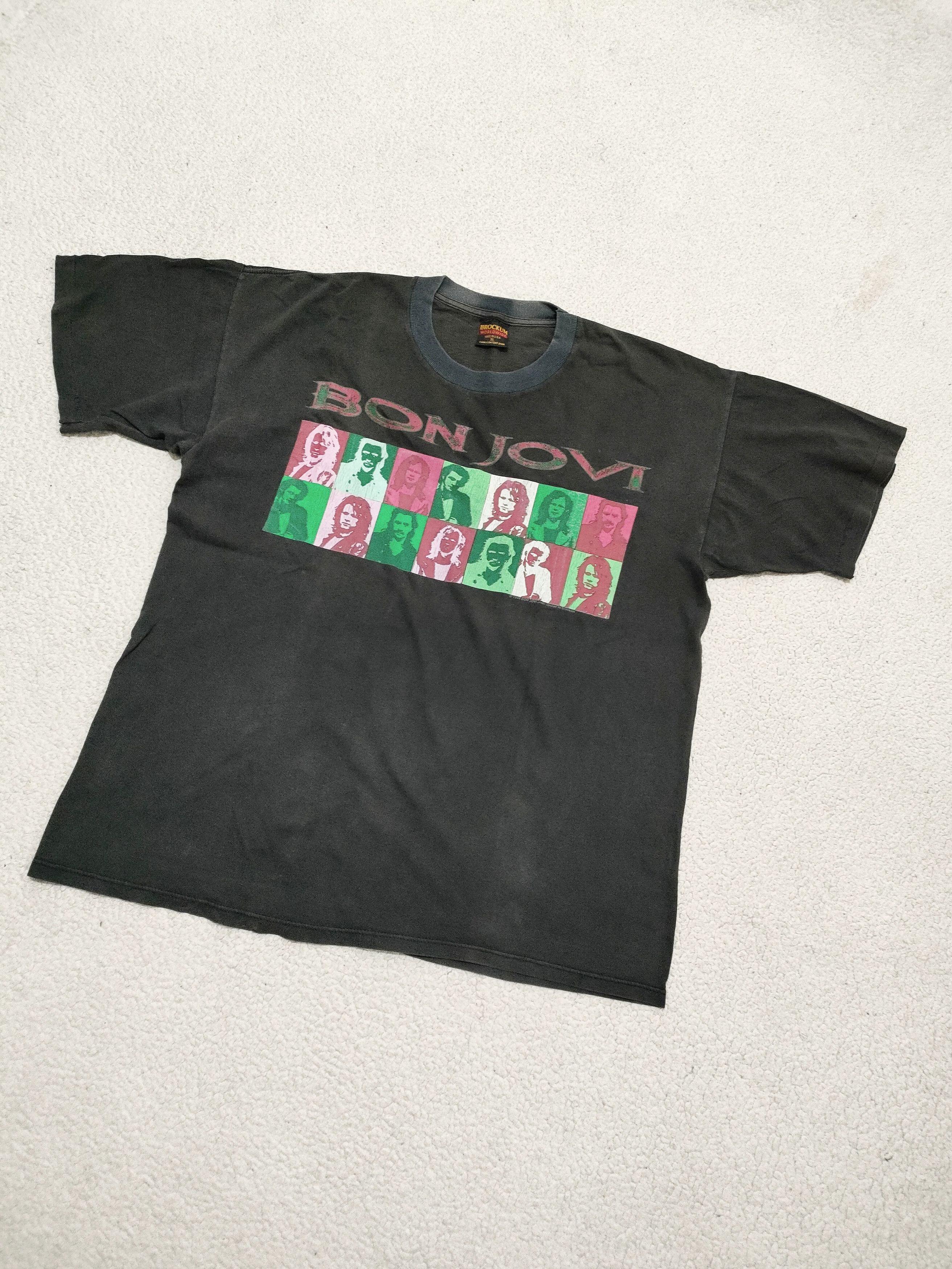 Band Tees × Vintage 90s Vintage BON JOVI CHRISTMAS '94 Tour T-Shirt Rock Band Size US XL / EU 56 / 4 - 11 Thumbnail
