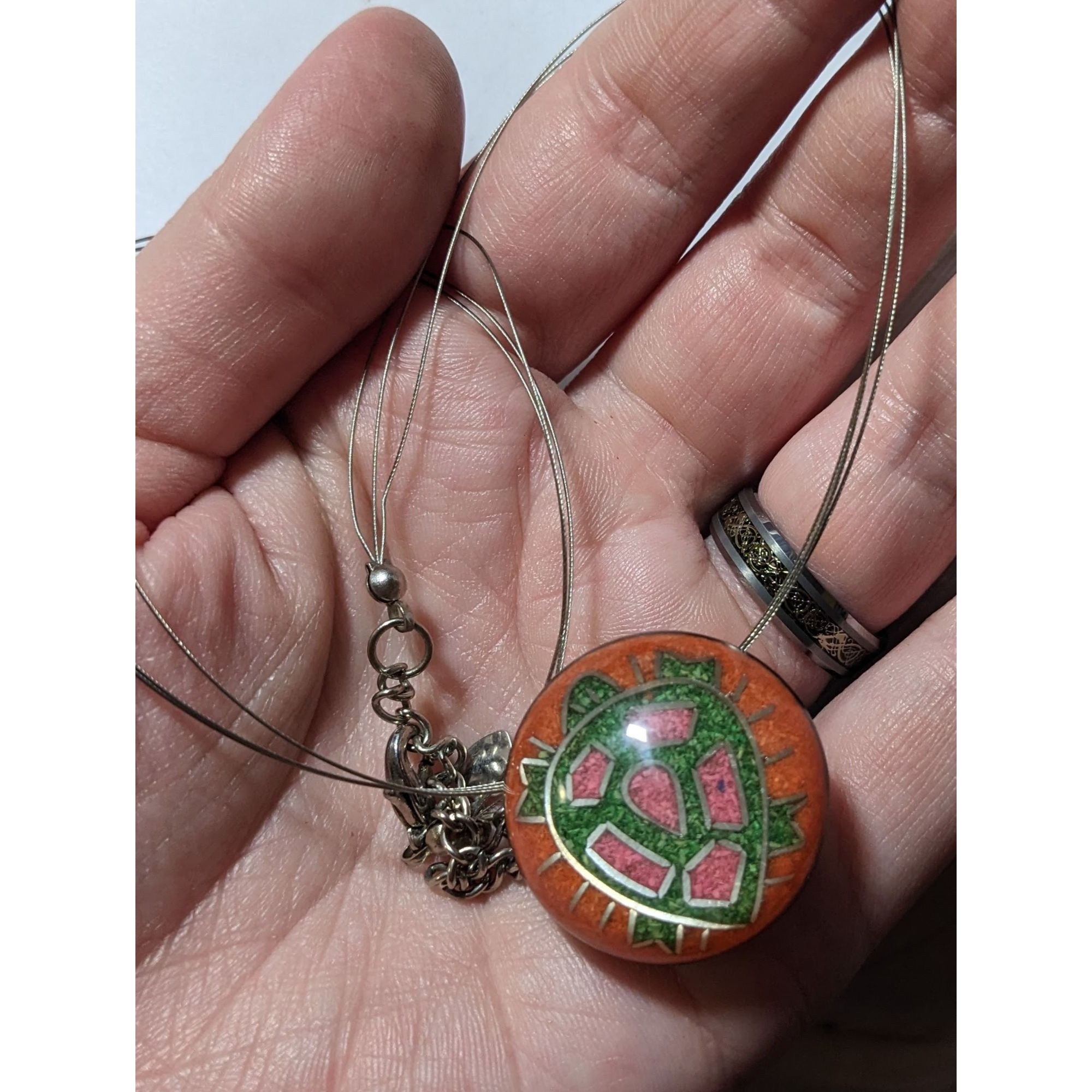 Other Vintage Southwestern Crushed Stone In Resin Turtle Pendant N Size ONE SIZE - 10 Thumbnail