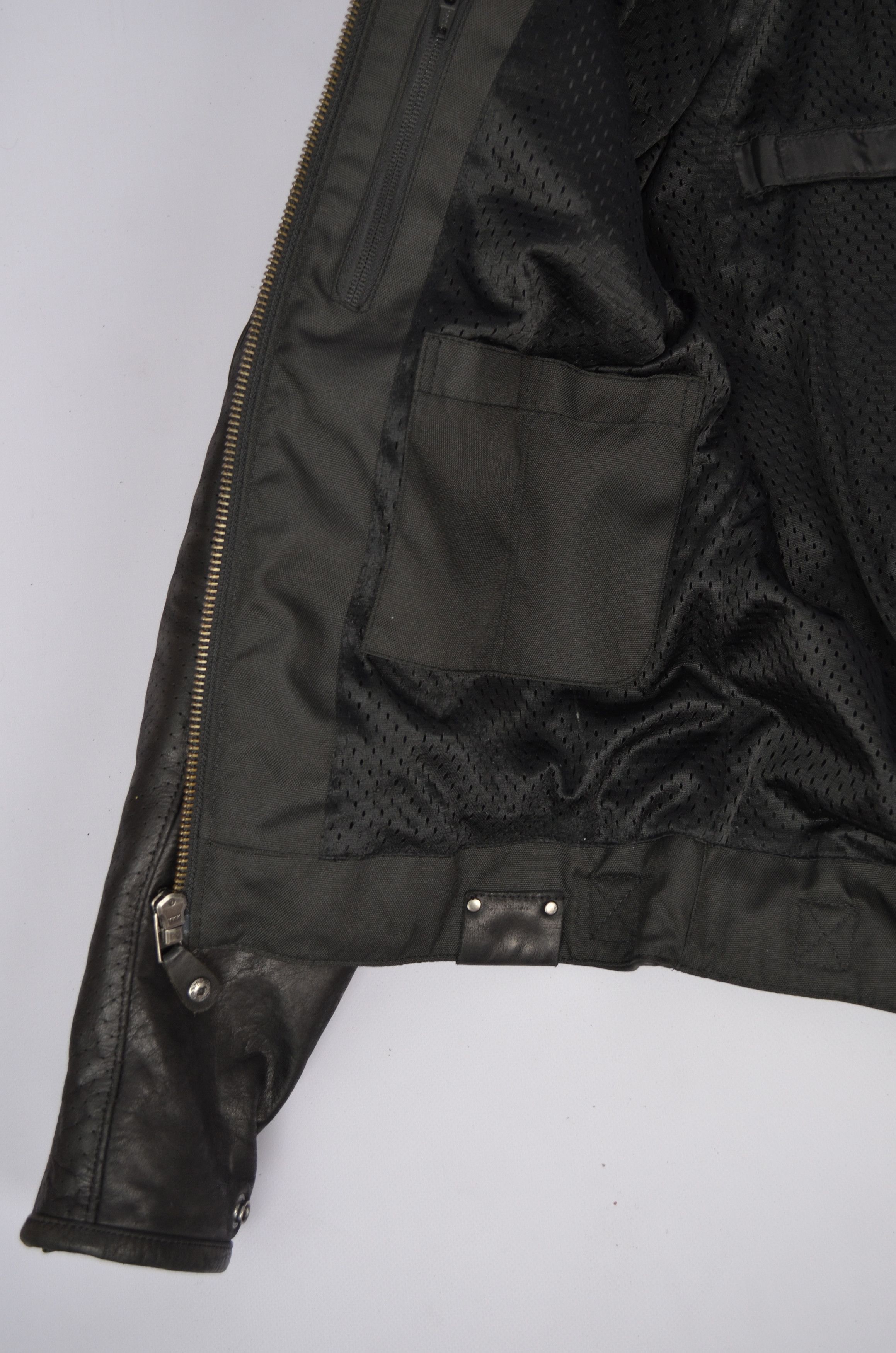 Harley Davidson Harley Davidson Zadar Womens Perforated Leather Biker Jacket Size L / US 10 / IT 46 - 21 Thumbnail
