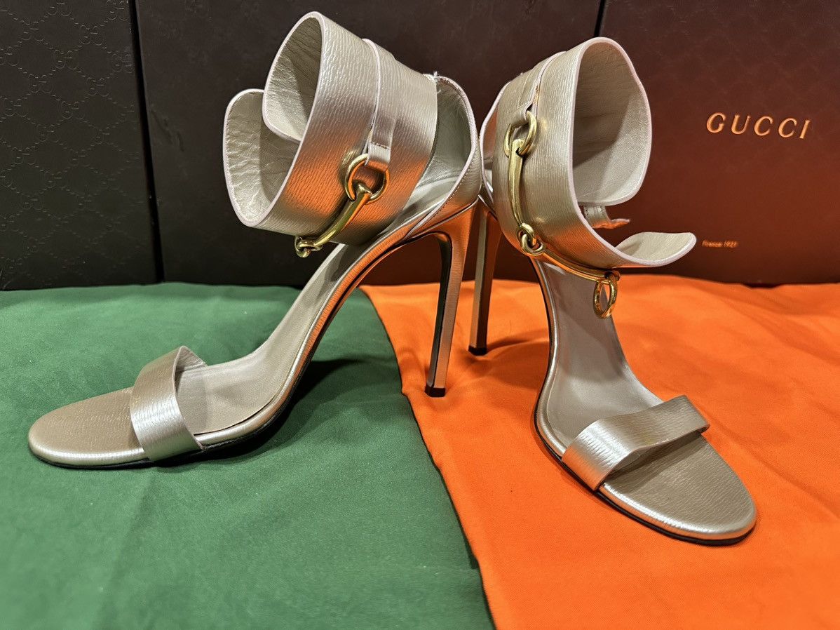 Gucci Gucci Women’s Metallic Gold Sandals Size 8.5 US Euro 38.5 Size US 8.5 / IT 38.5 - 8 Thumbnail