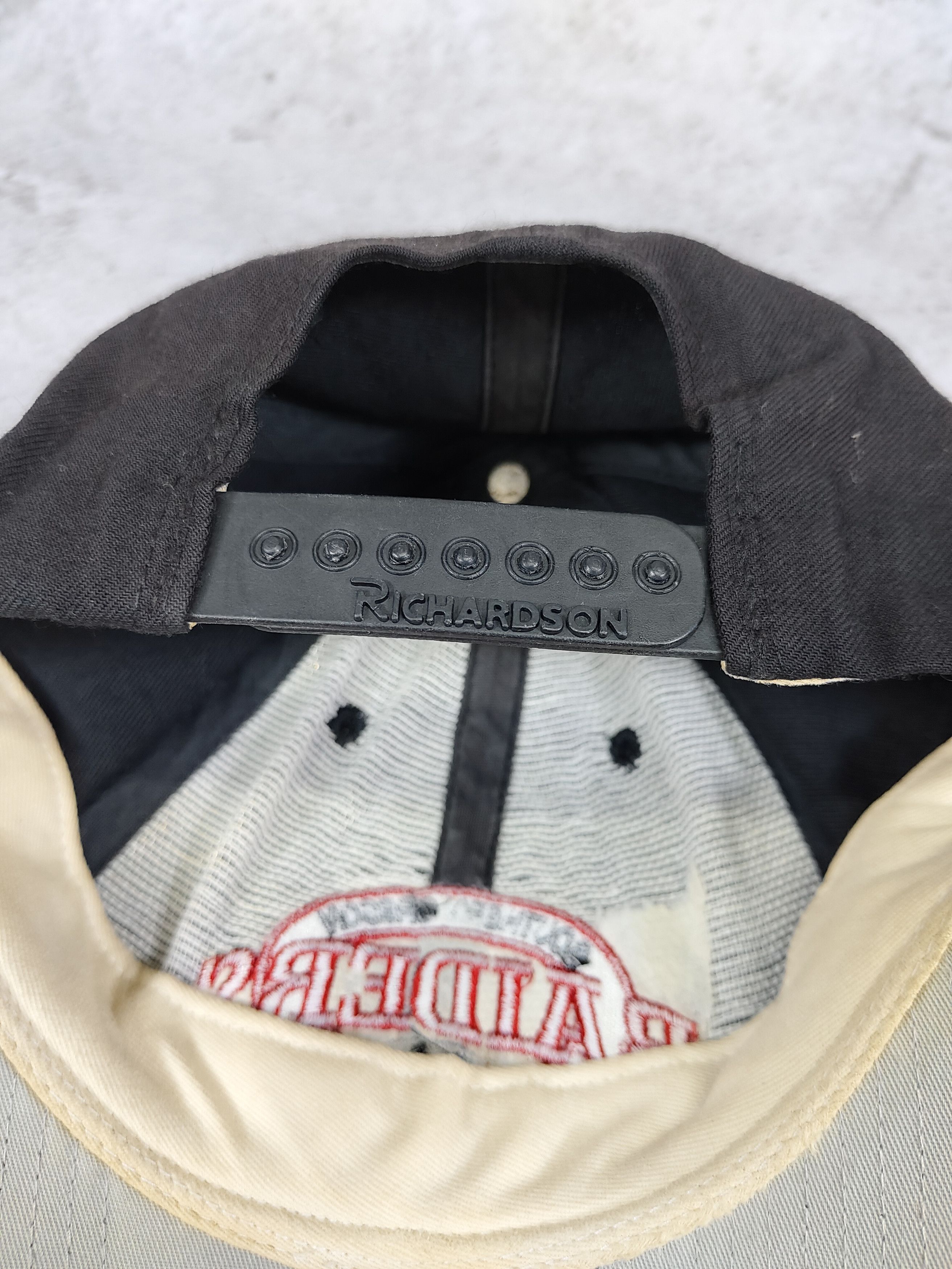 Vintage 90s Southern Oregon Raiders University Embroidered Logo Caps Size ONE SIZE - 6 Thumbnail